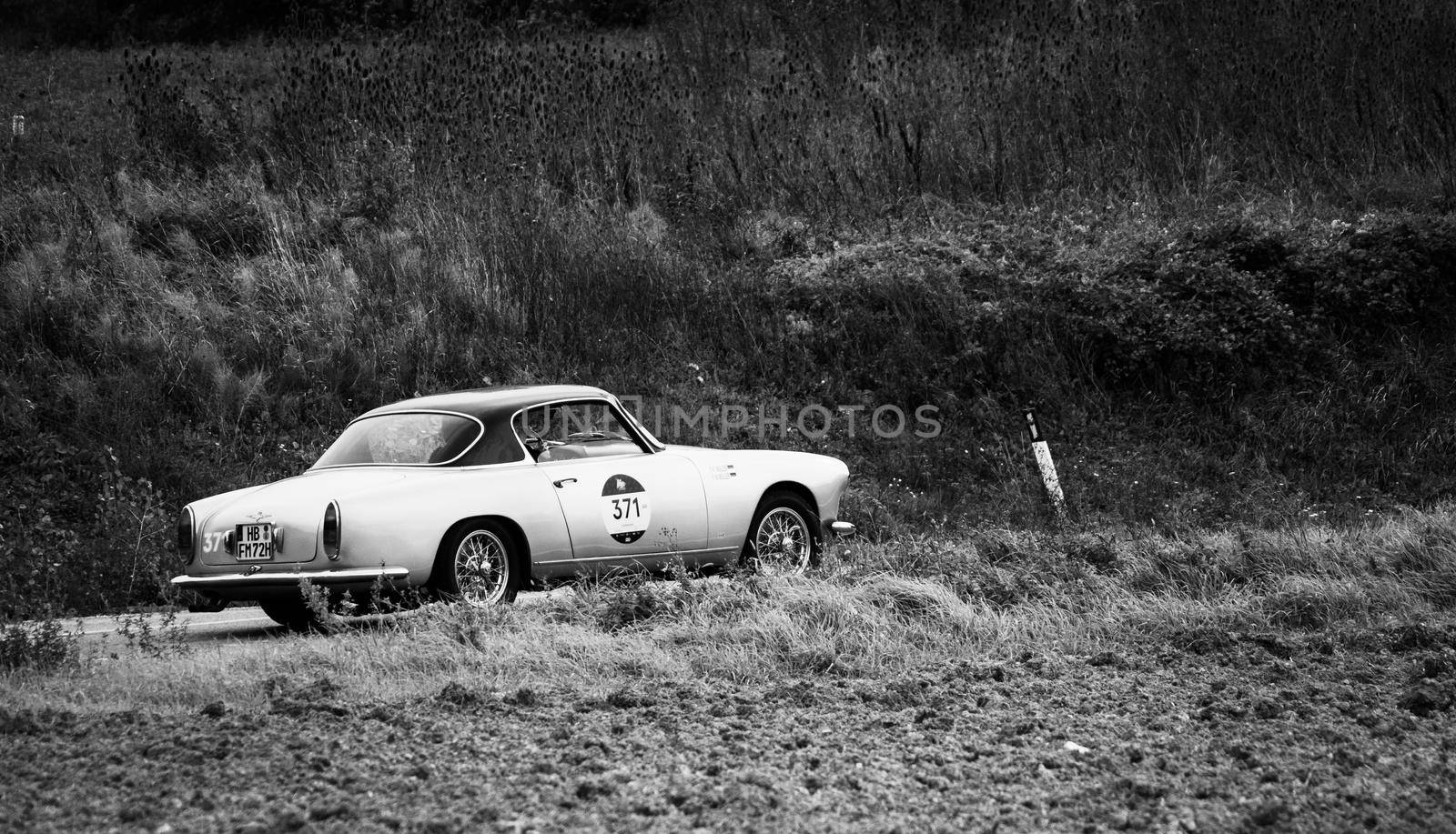 CAGLI , ITALY - OTT 24 - 2020 : ALFA ROMEO 1900 CSS on an old racing car in rally Mille Miglia 2020 the famous italian historical race (1927-1957)