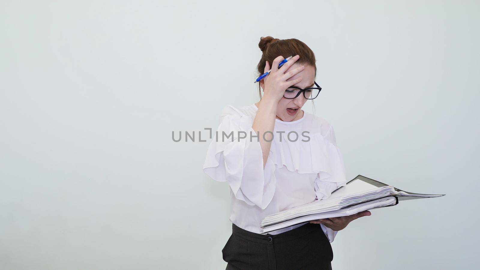 A schoolgirl in glasses depicts a successful girl with notes. A student depicts a reverie. The solution of the problem