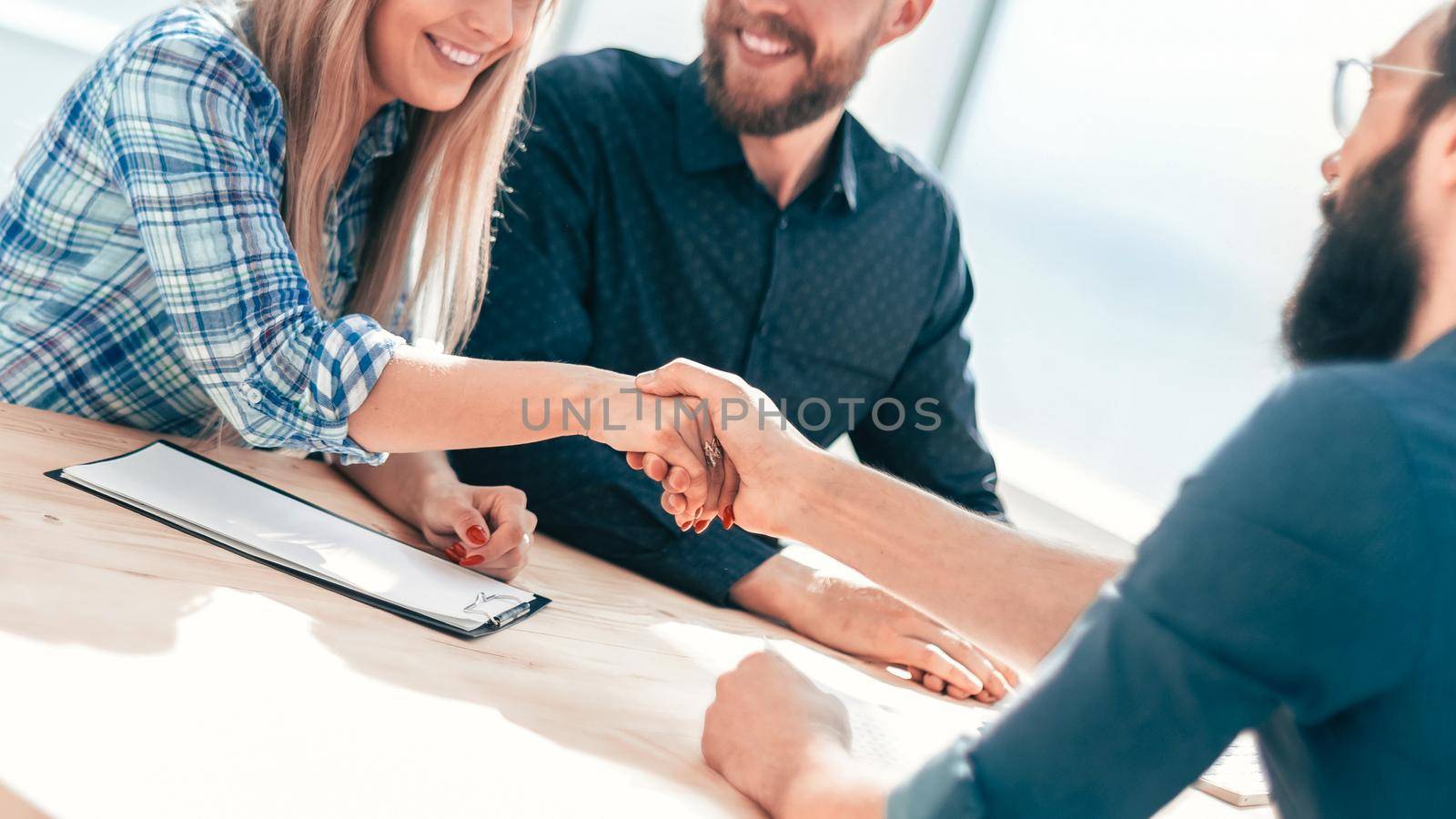 business people shaking hands at a meeting in the office. concept of cooperation