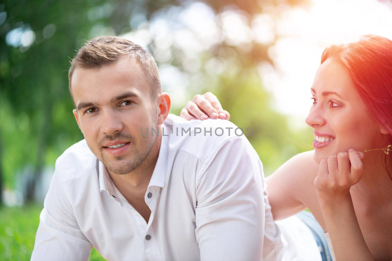 Young couple on a date in the park. Spending time with loved ones