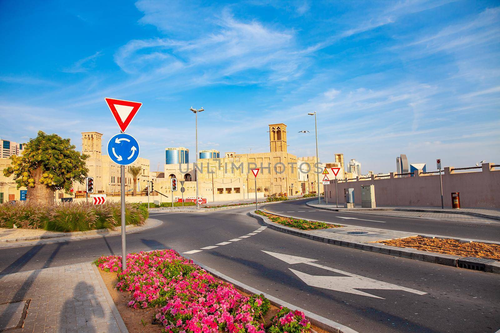 Dubai, OAE - 01 05 2020: Al Seef Street Arcitecture