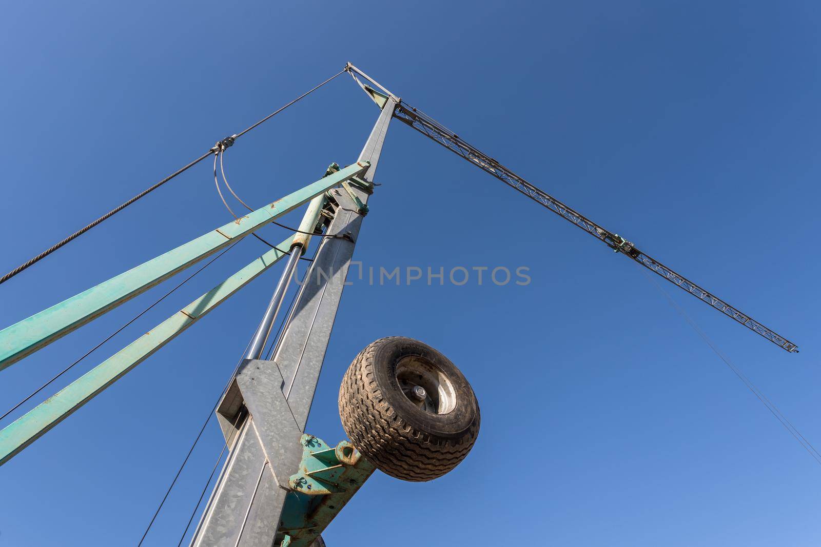 Construction crane by germanopoli