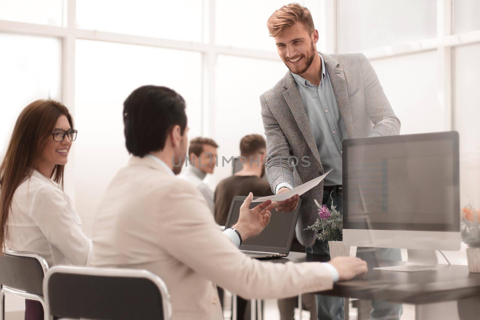 employees working with documents in the office.business concept