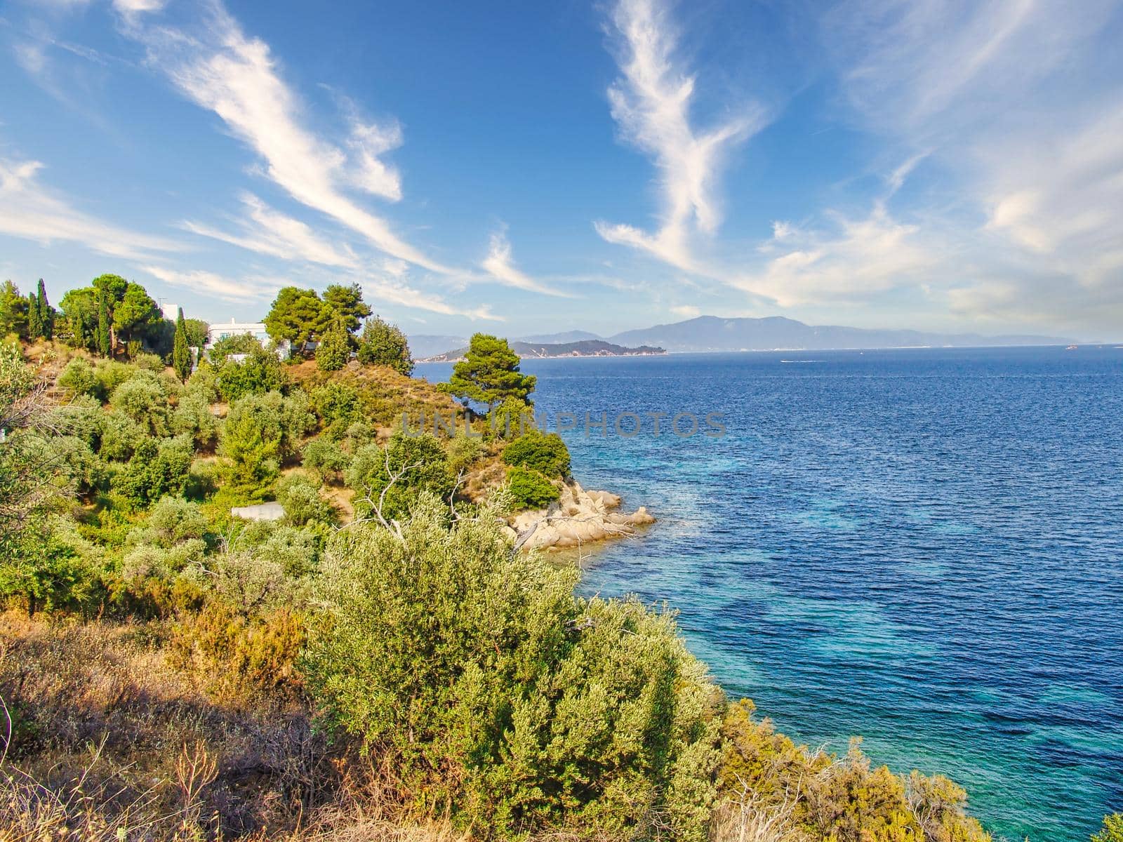 Kanapitsa beach in Skiathos island by feelmytravel