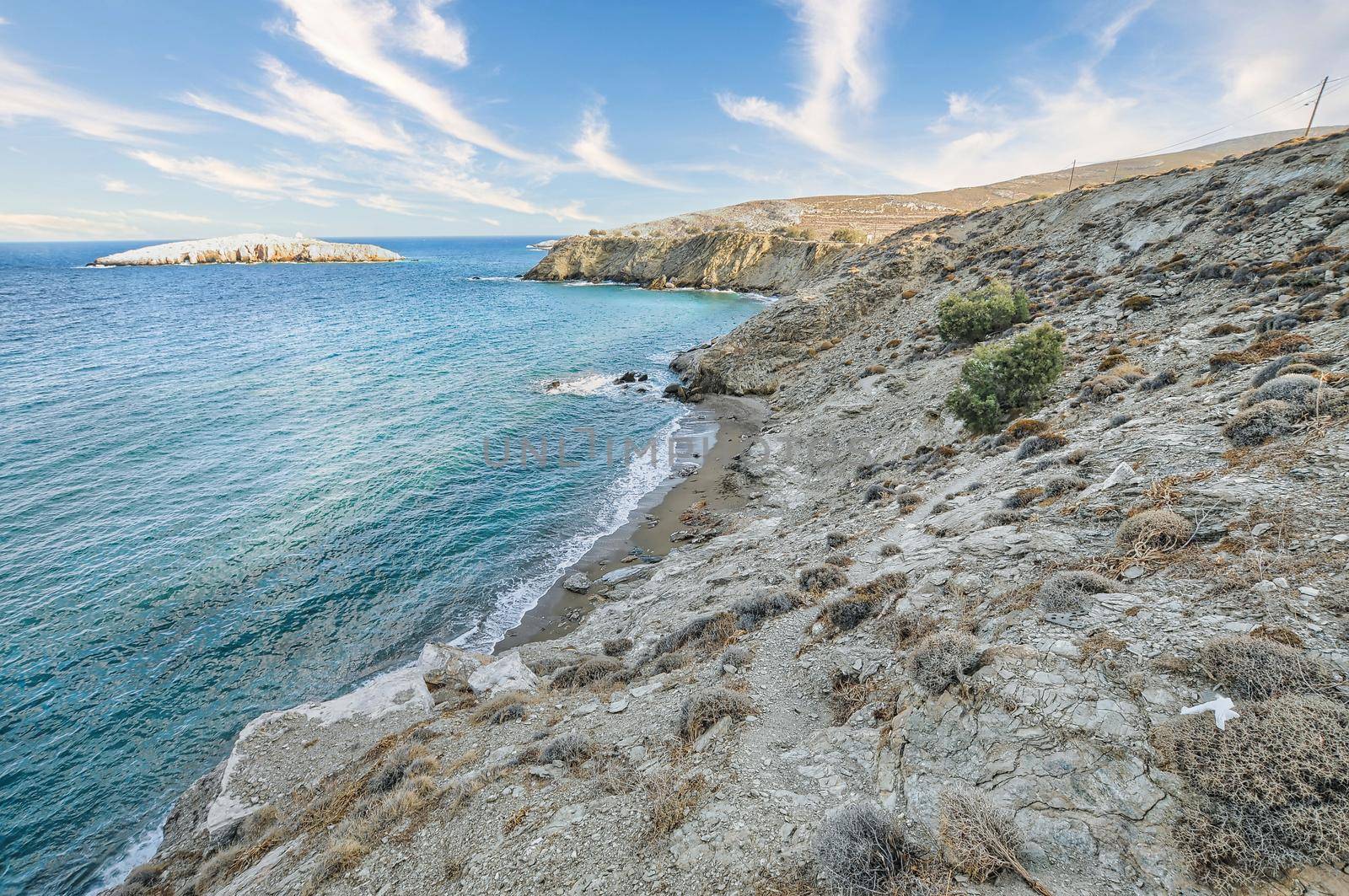 Vitsentzou beach in Folegandros, Greece by feelmytravel