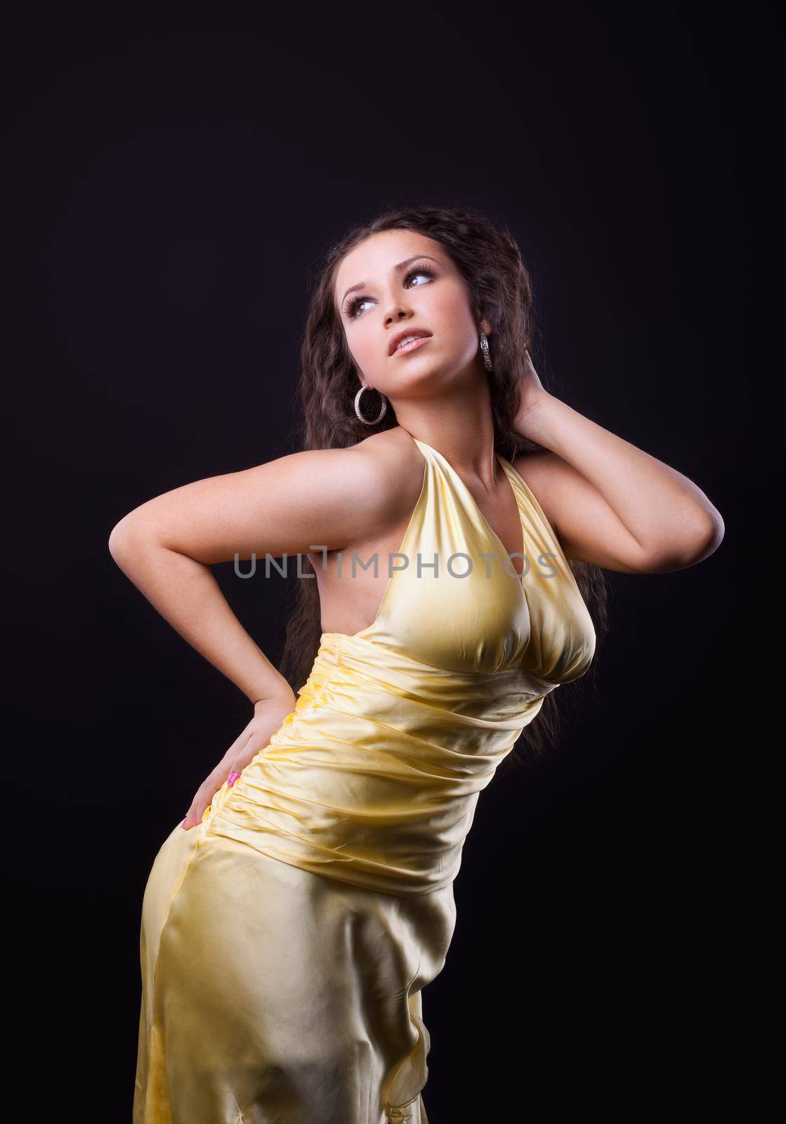 Beauty woman in yellow cloth by rivertime