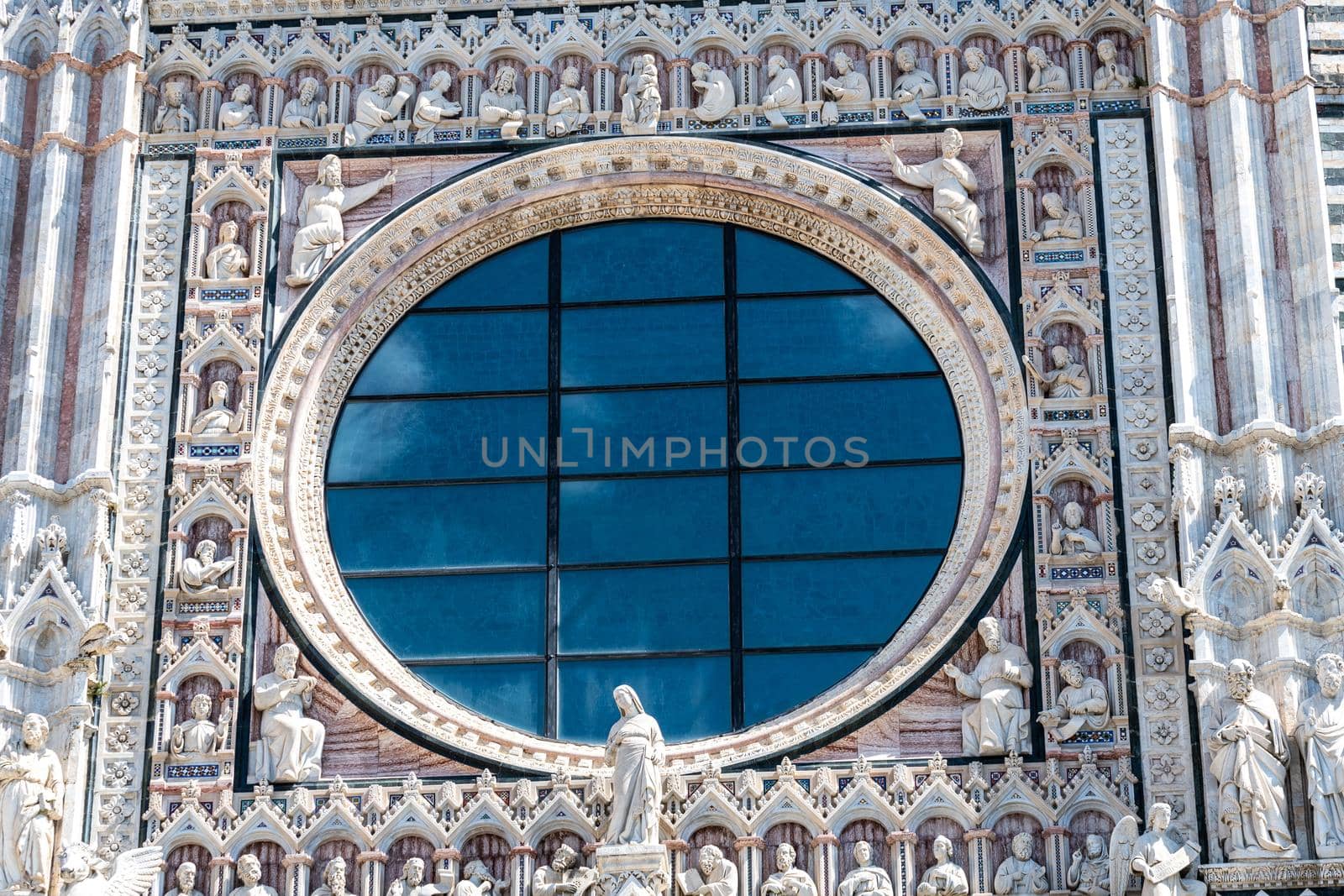 detail of the cathedral of Siena and its workings