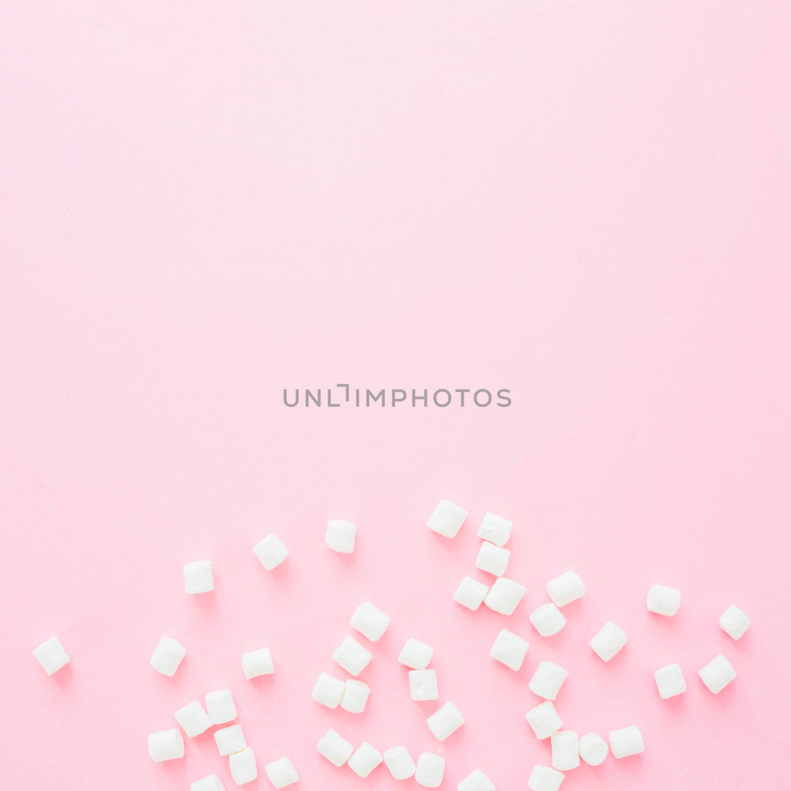 heap marshmallows by Zahard