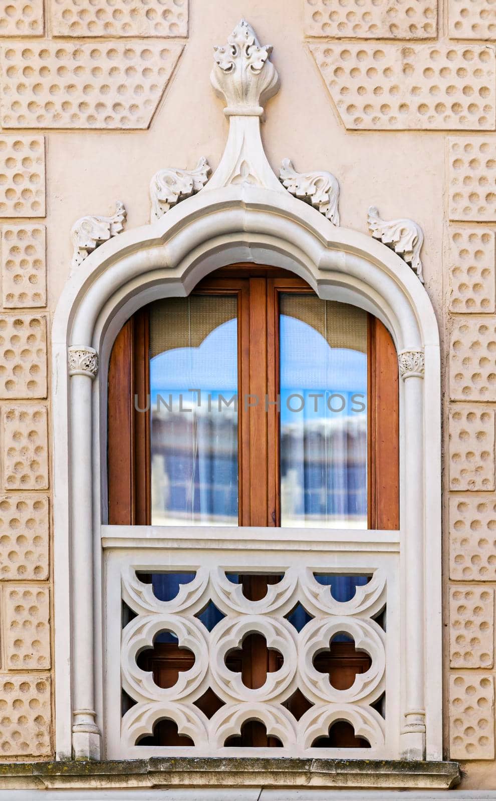 Window in Moorish style in Toledo, architectural detail