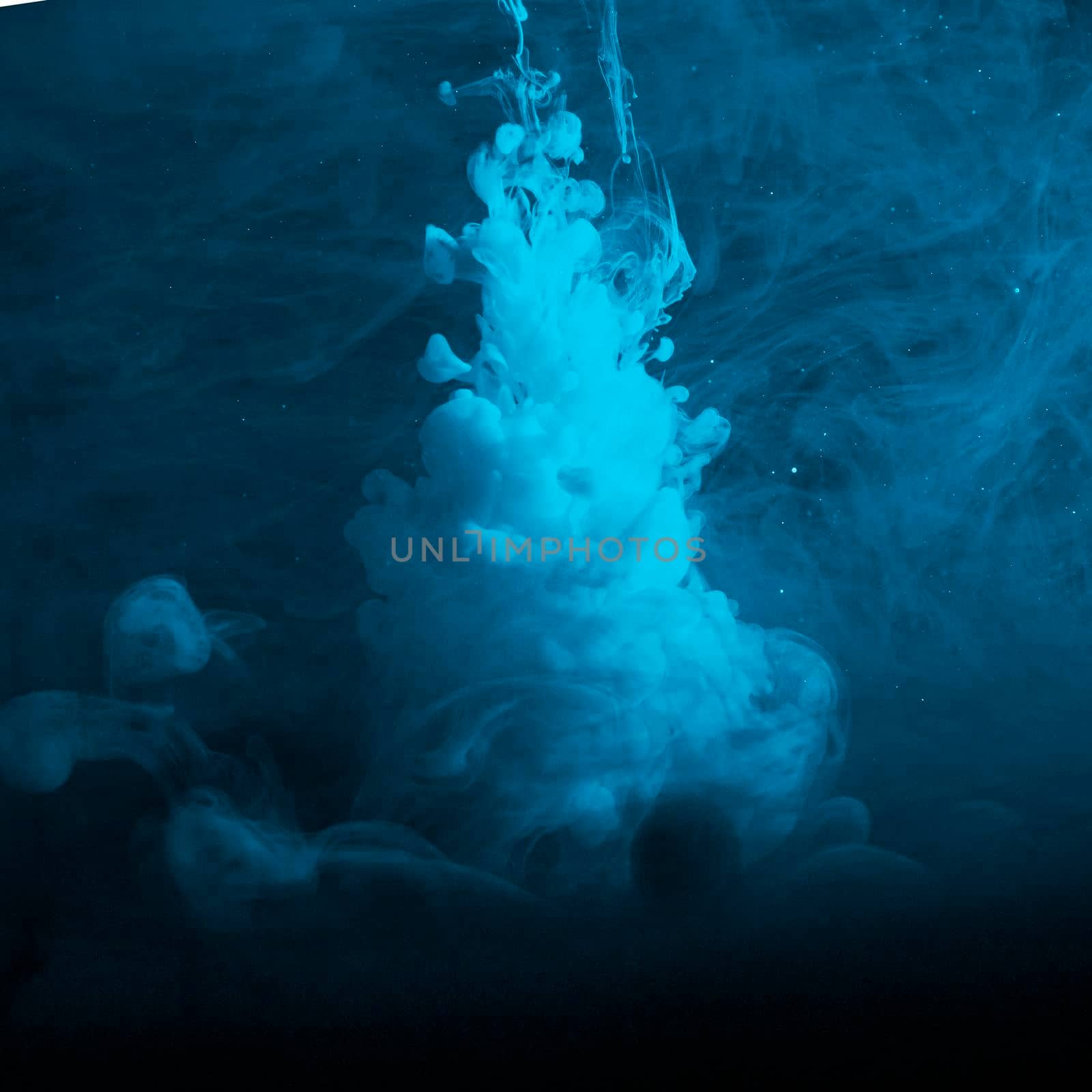 abstract heavy blue haze darkness by Zahard