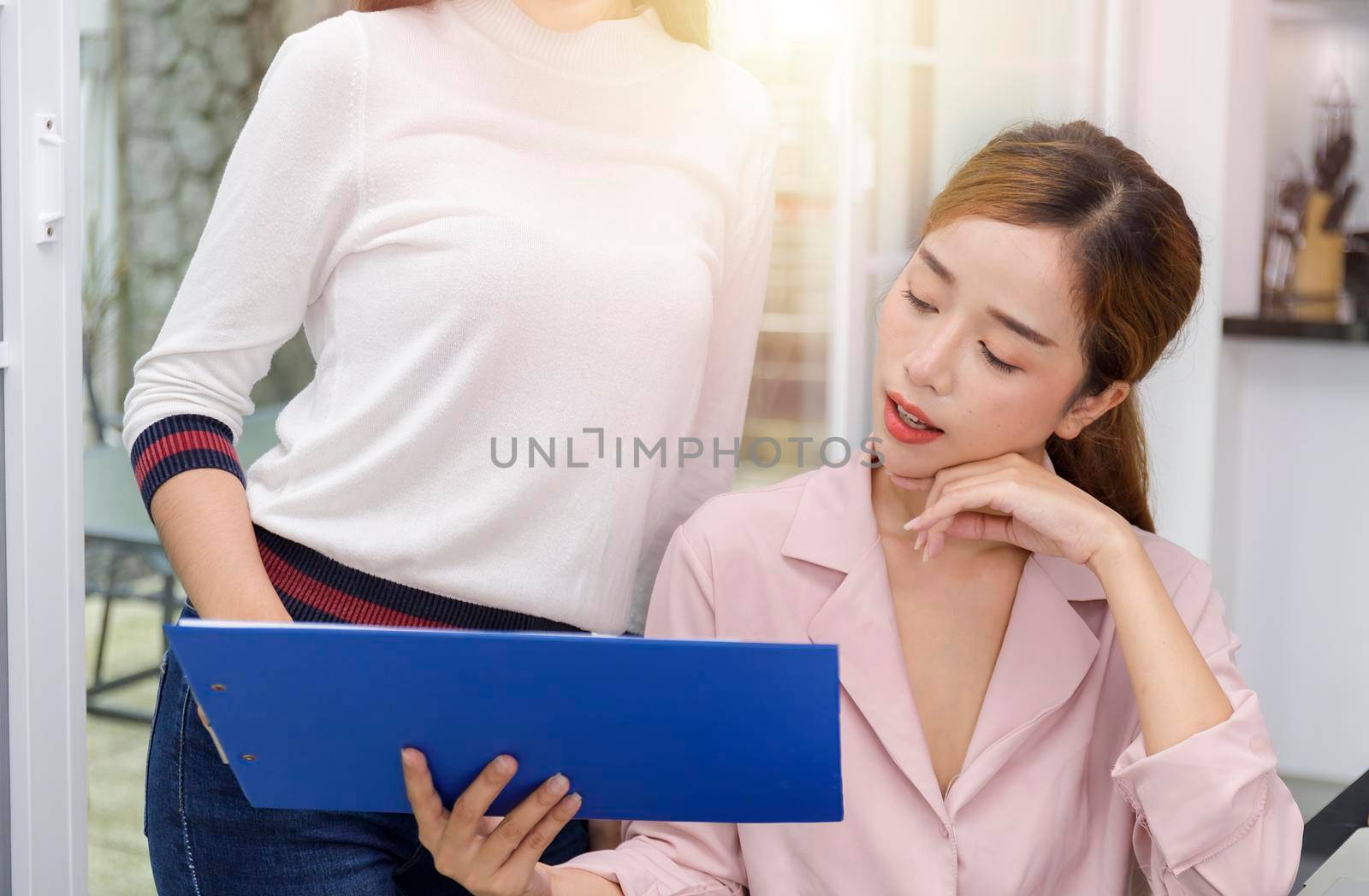 Asian Business Team brainstorm meeting. Business start up working at Private Home Office. New generation business people working New business development, Startup concept.