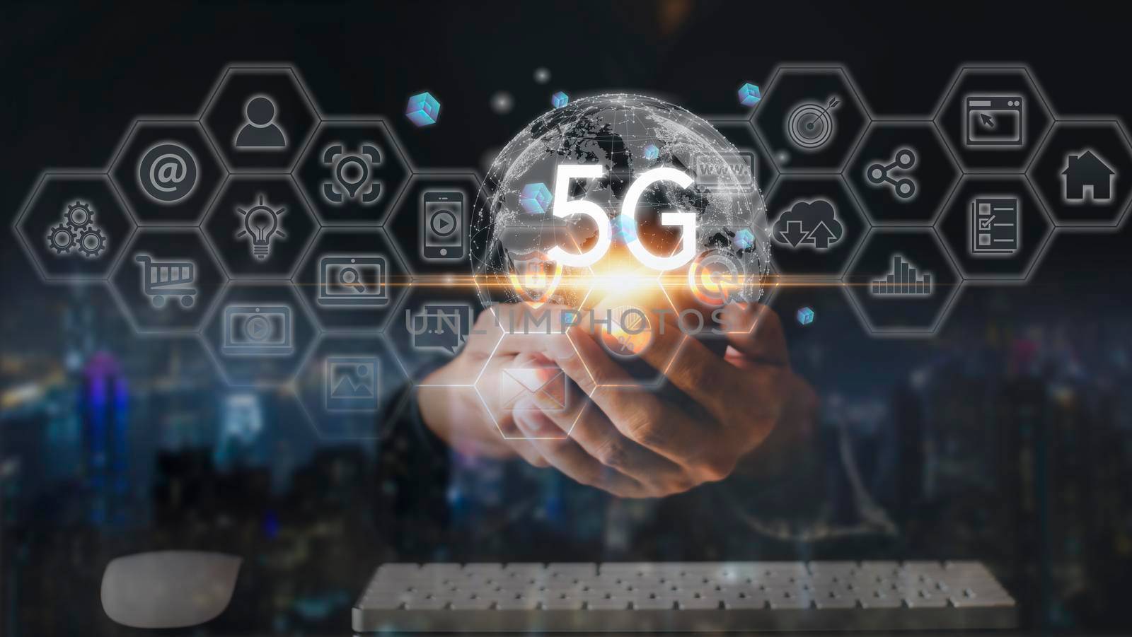 Hand of business man.Global network connection 5G with icon concept, technology network wireless systems and internet of things, new technologies coming up in the future. Global network connection 5G