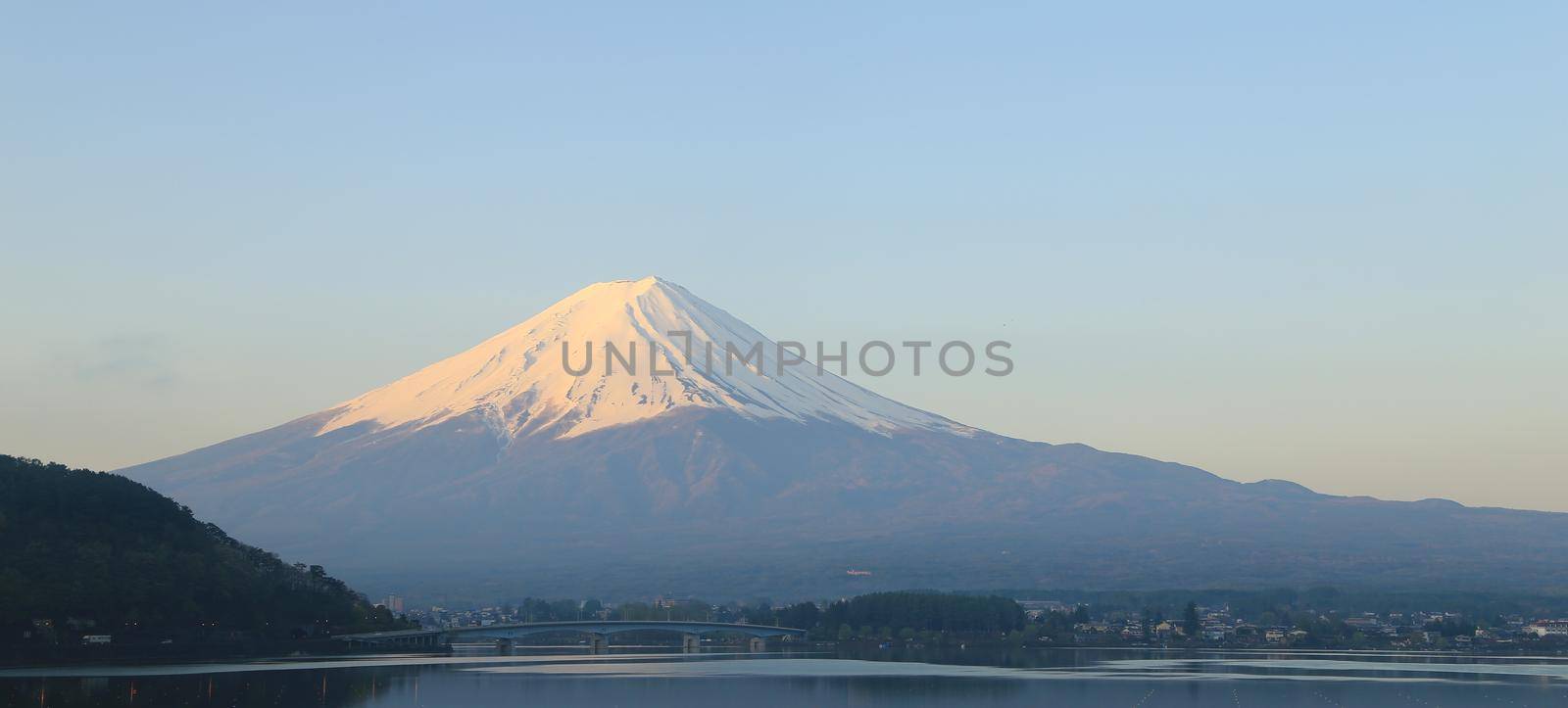 Mount Fuji, view from Lake Kawaguchiko by geargodz