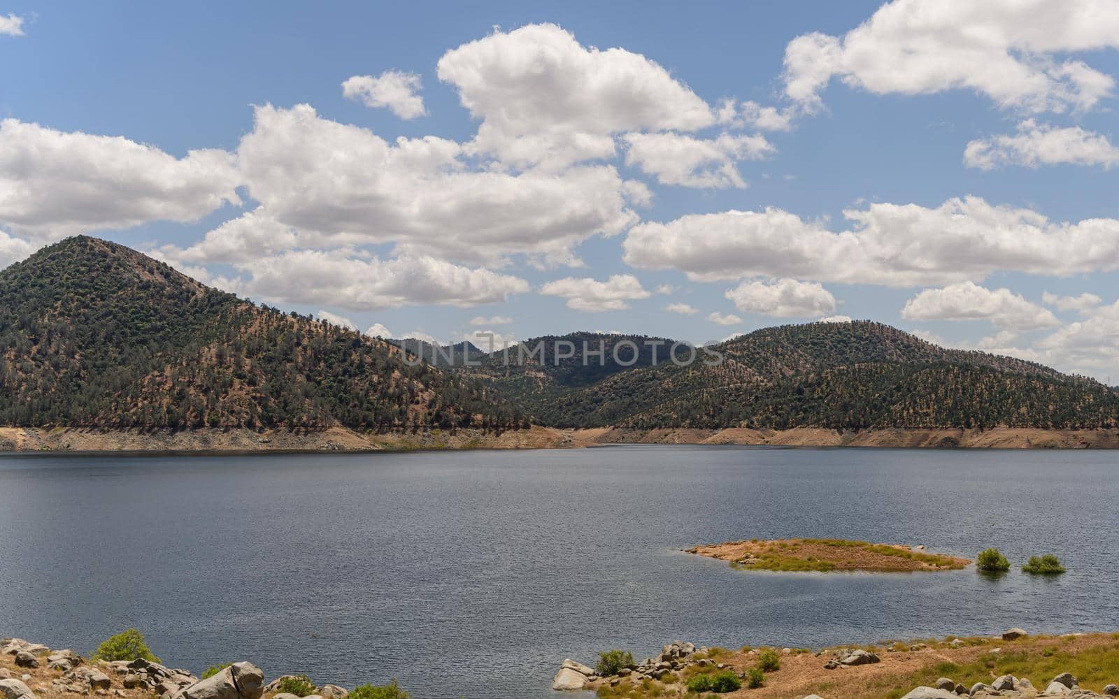 Pine Flat Lake reservoir in spring