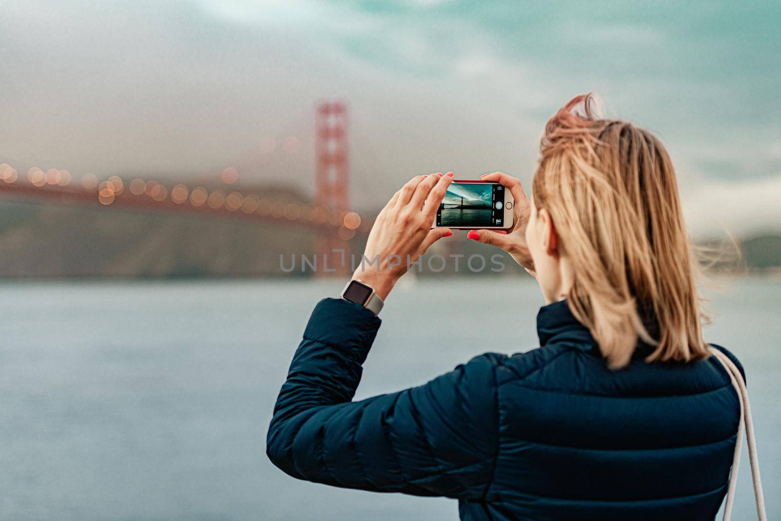 Golden gate bridge in San Francisco, California by Yolshin