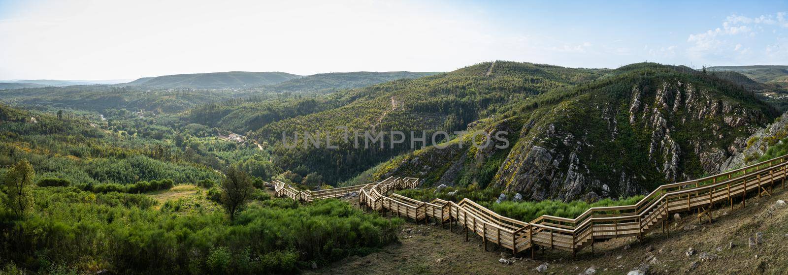 View from Cerro da Candosa pathways, Gois - Portugal.