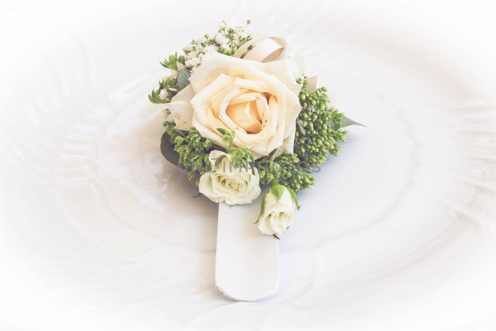 detail of roses and decorative flowers used to celebrate weddings