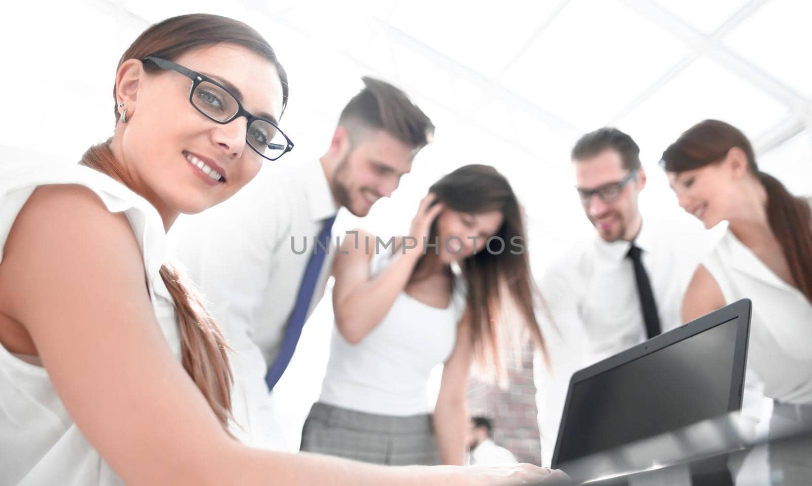 business woman working on laptop in office.photo with copy space