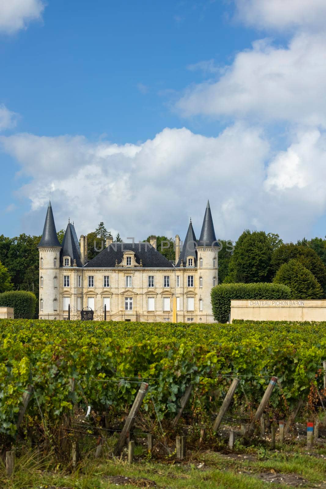 Chateau Pichon Longueville Baron, Medoc, France by phbcz