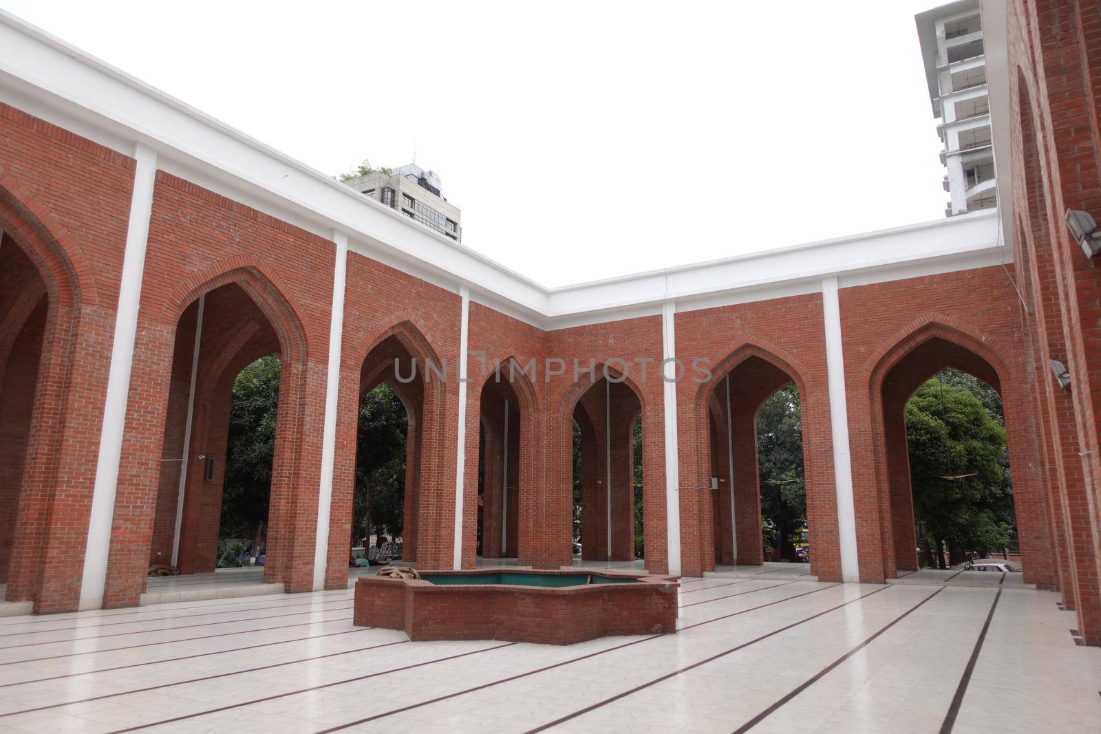 .Dhaka bangladesh 25th october 2021, interior of gulshan Mosque in dhaka