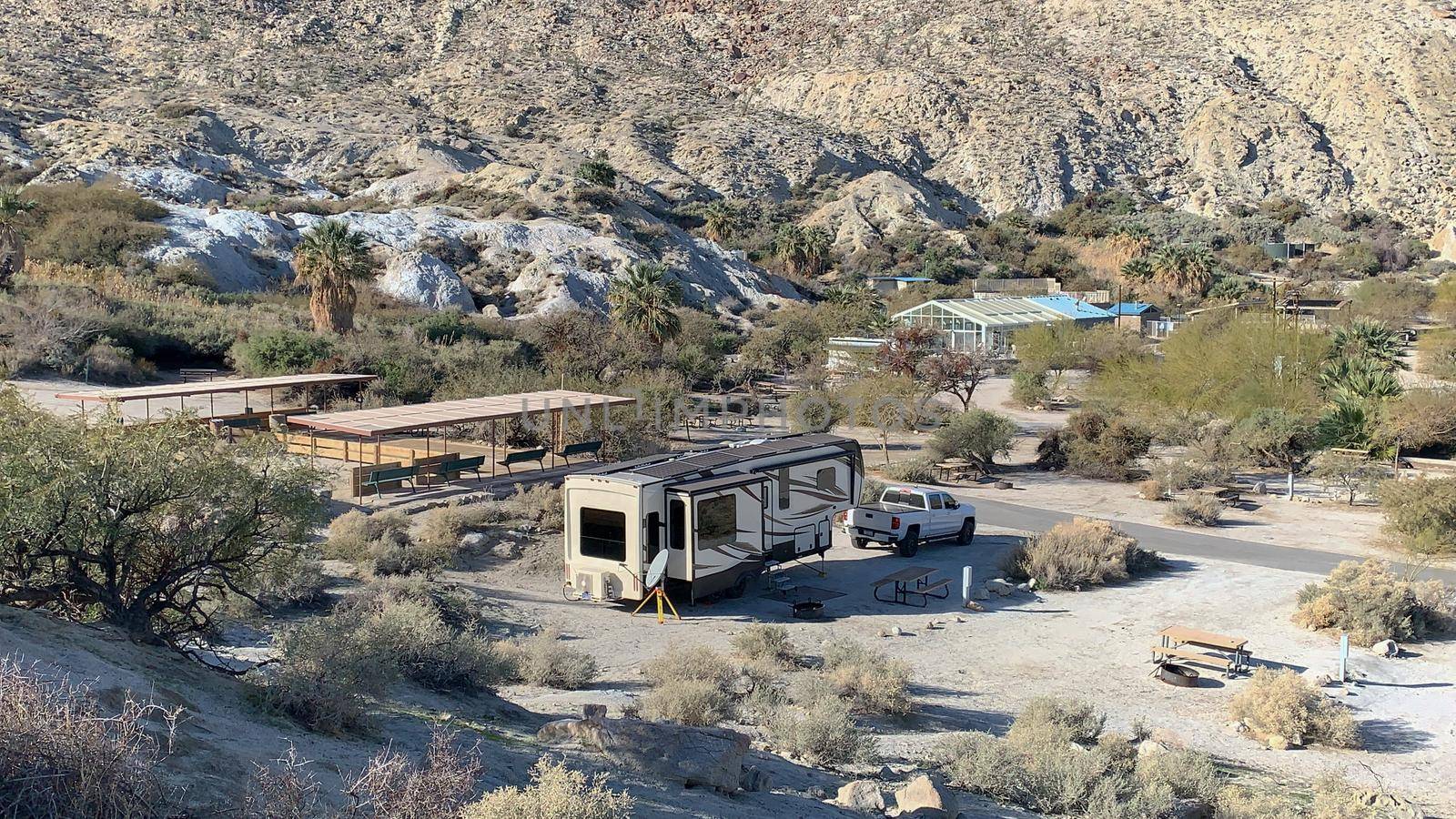 Rving in the desert southwest with a fifth wheel and solar