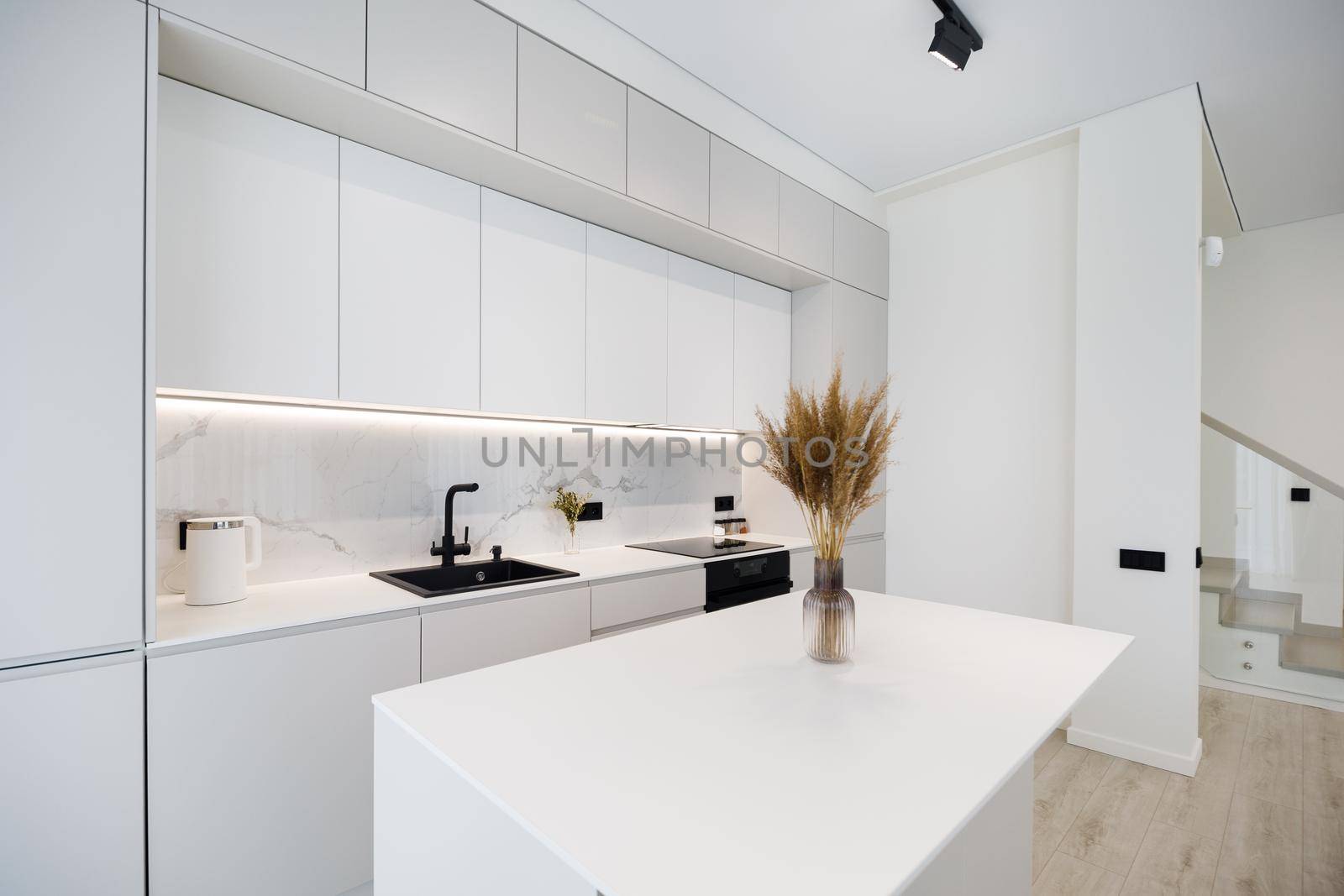 Kitchen in a private apartment by castenoid