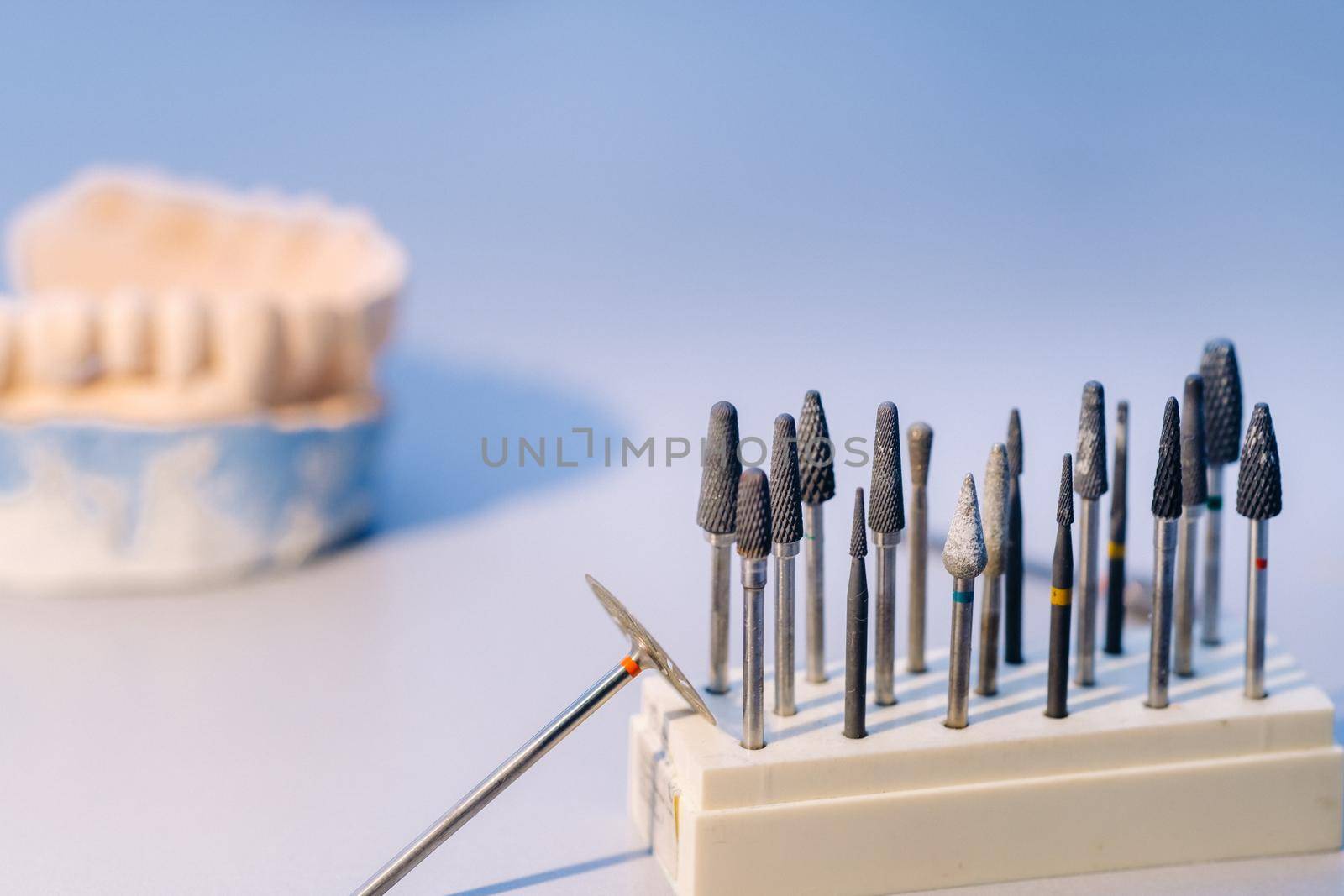 Grinding tools and drills for dental technicians by Lobachad