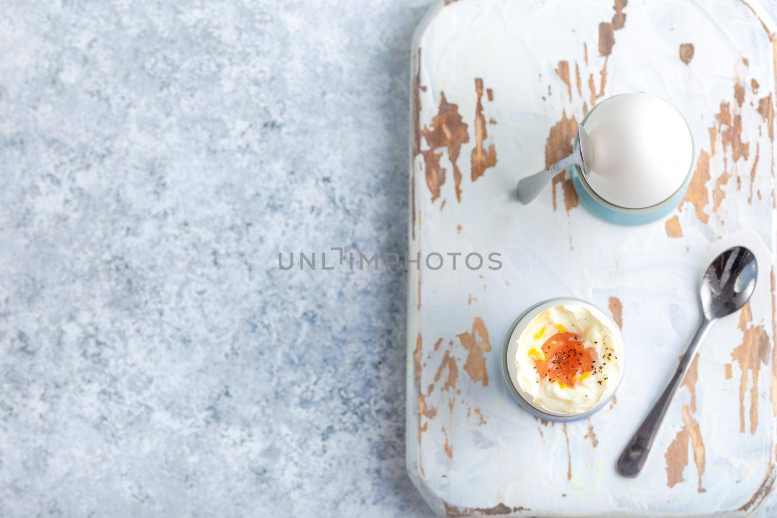 Fresh soft boiled eggs by its_al_dente