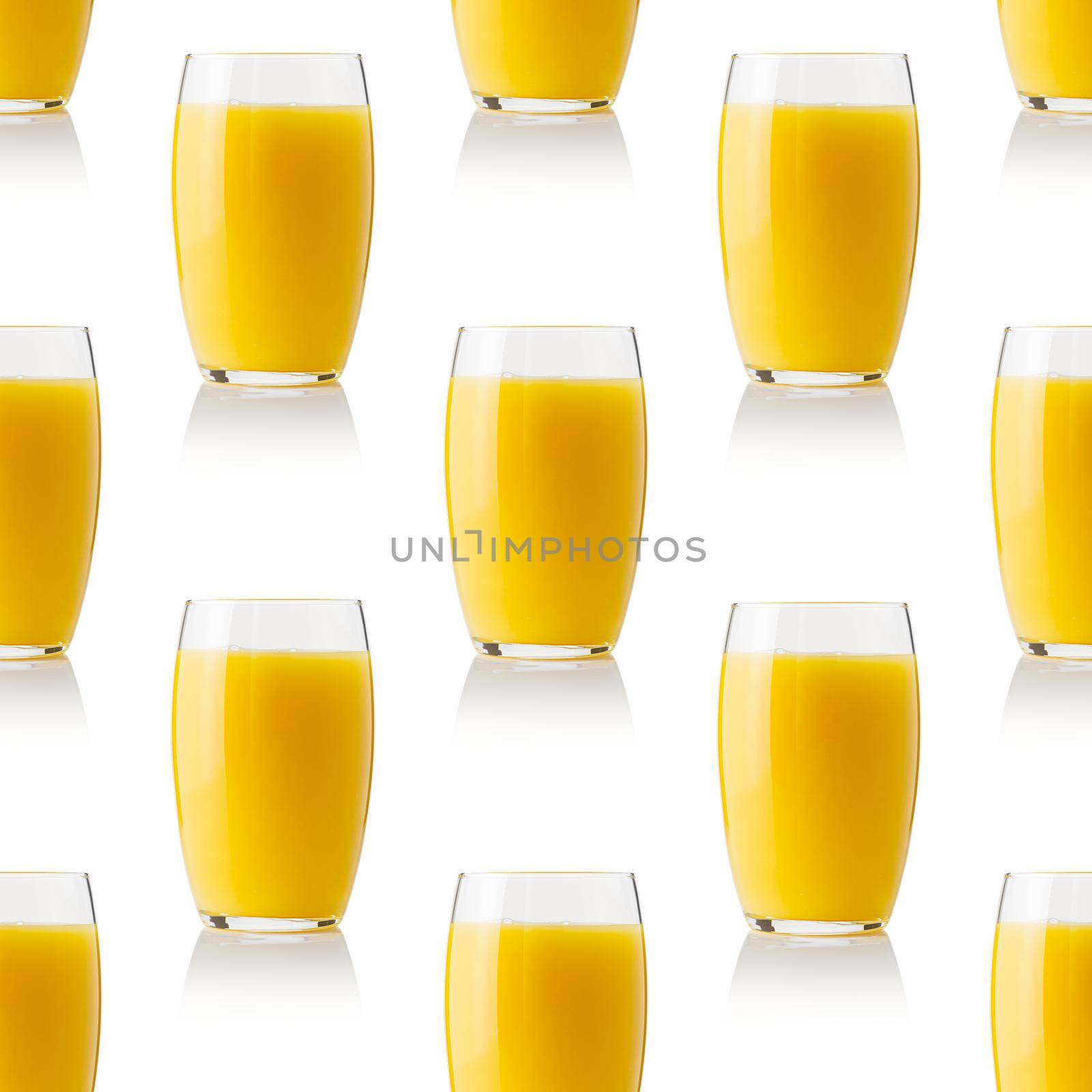 Seamless pattern of orange juice glass. Fresh orange juice, mango or pineapple in a glass repeat seamless pattern on white background.