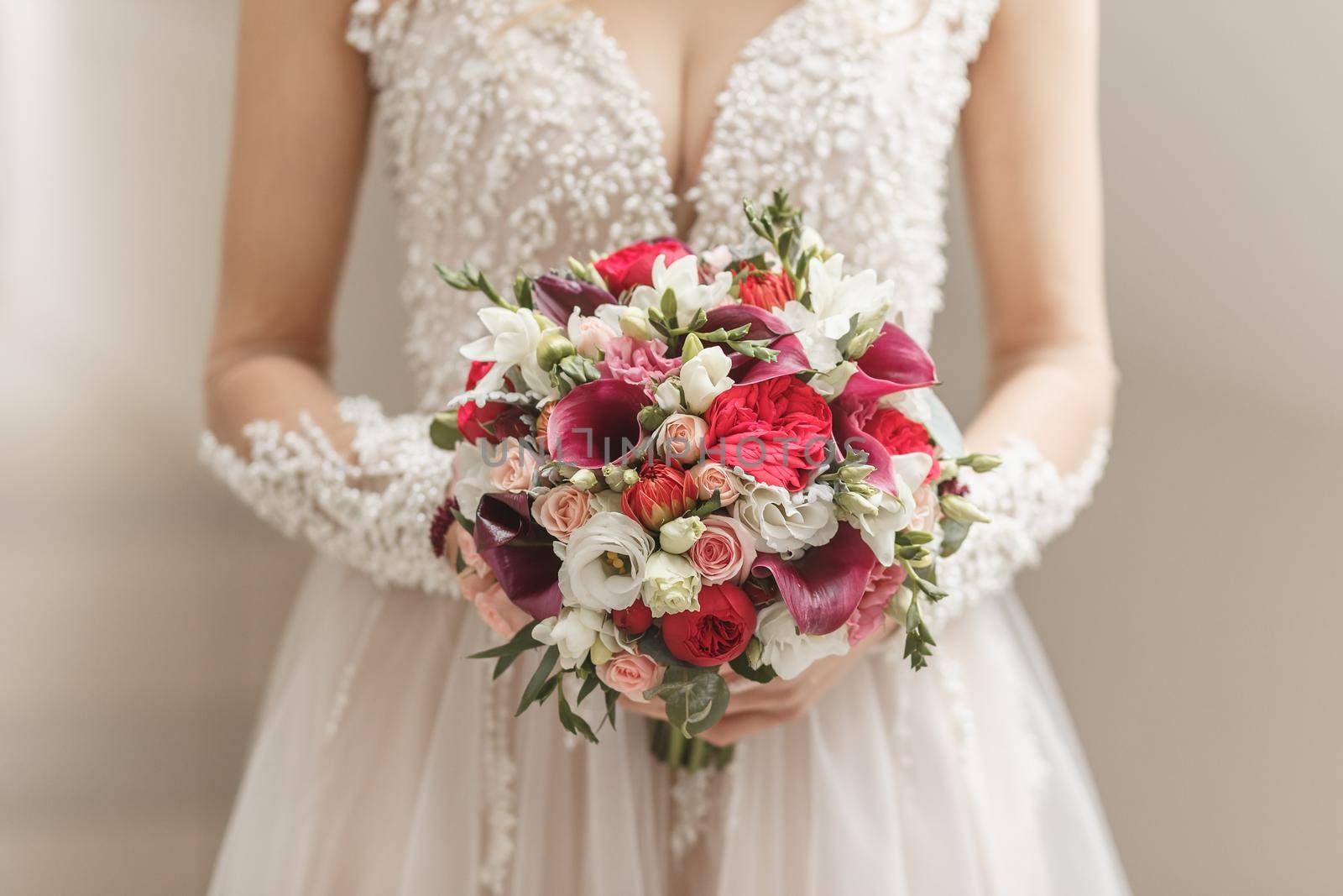 Beautiful wedding bouquet by BY-_-BY