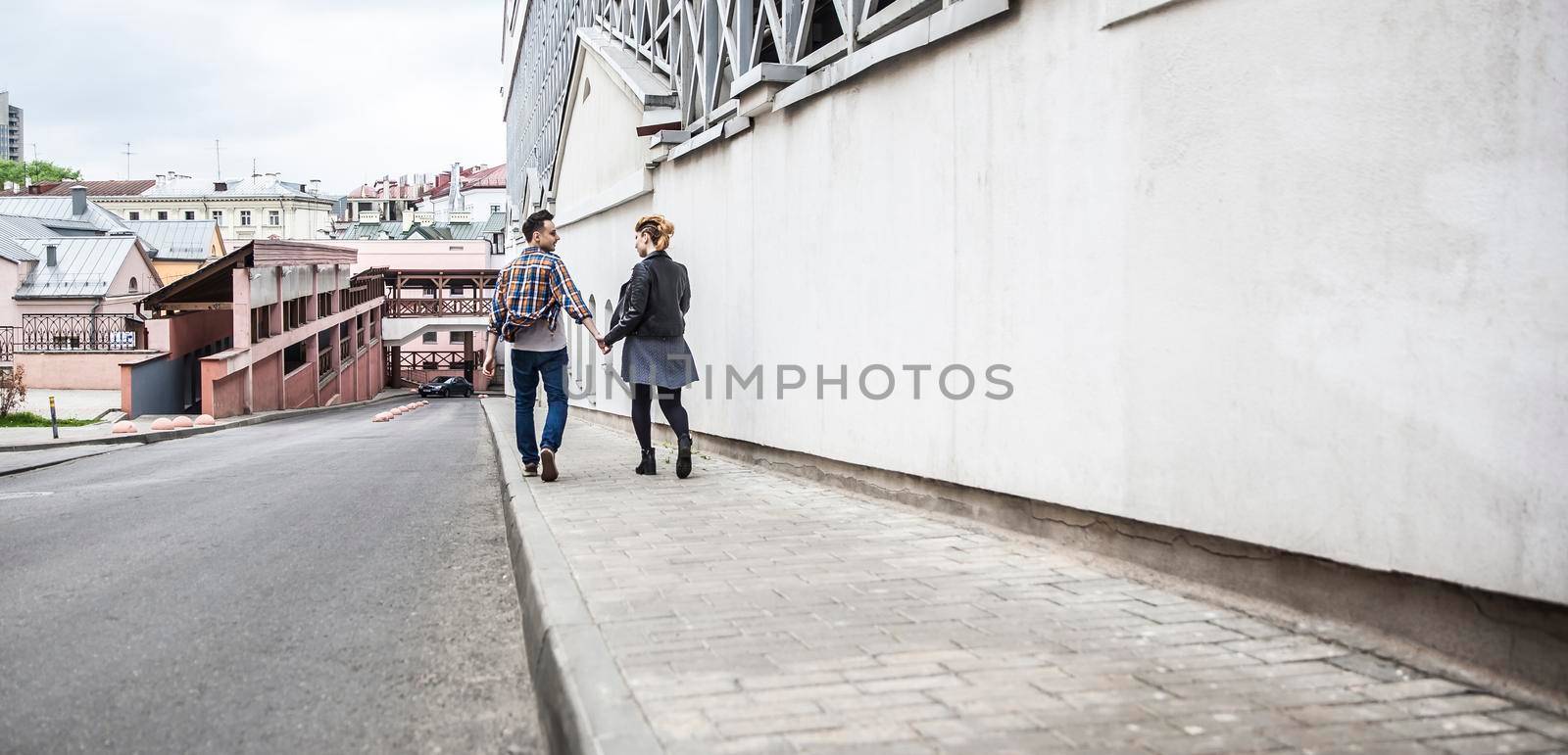 photographer takes photos of lovers on the street.city life.