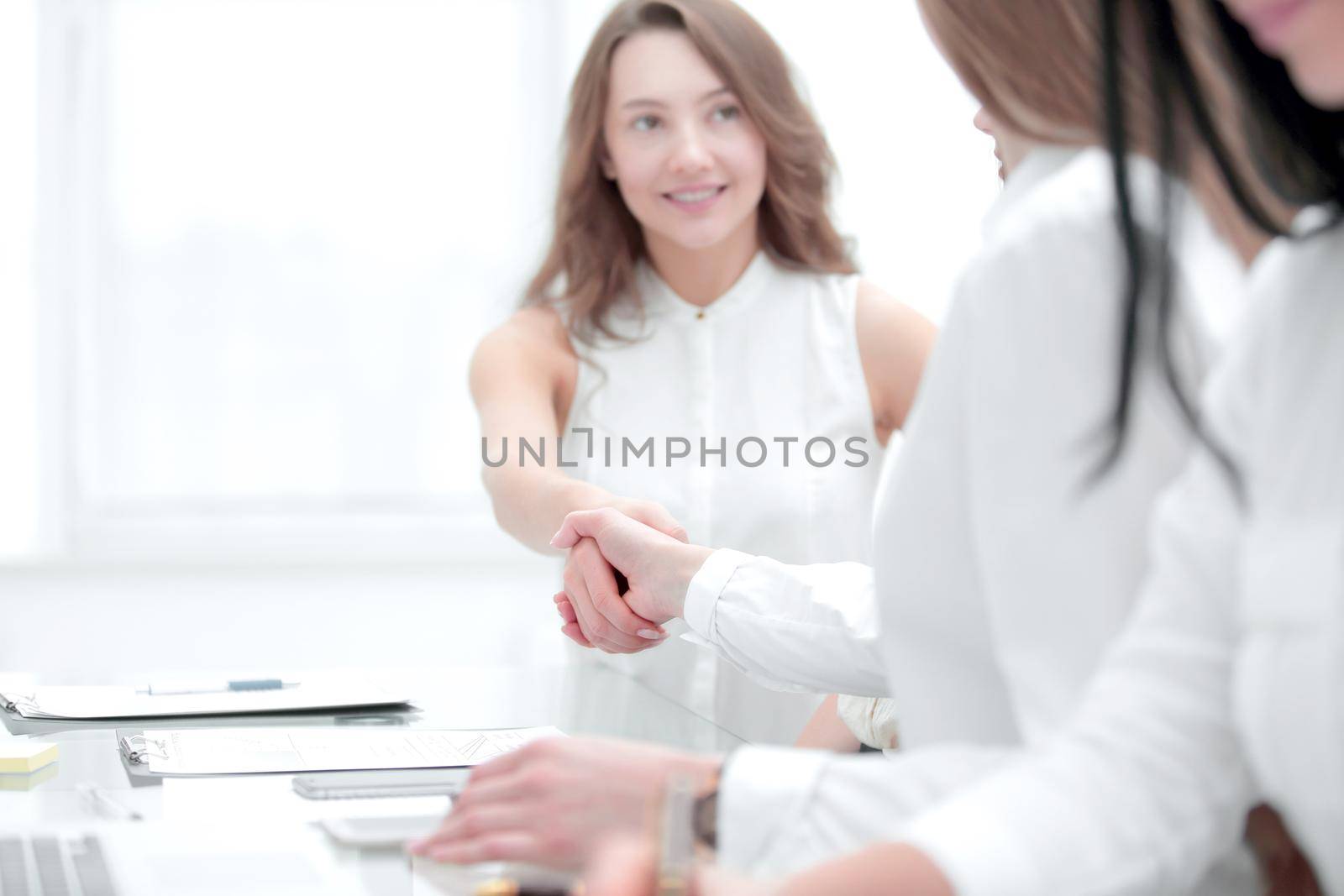 Agreement between real estate agent and buyer.