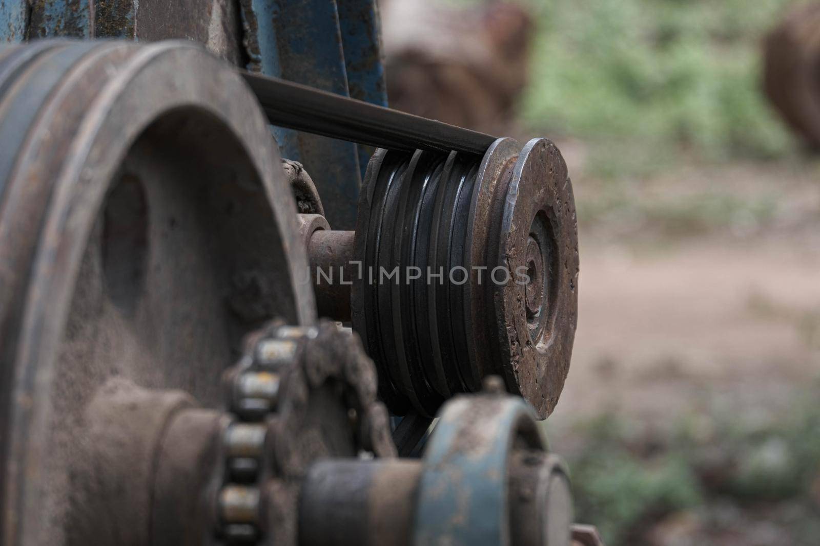 Corrosion and erosion of old truck axles. by TEERASAK