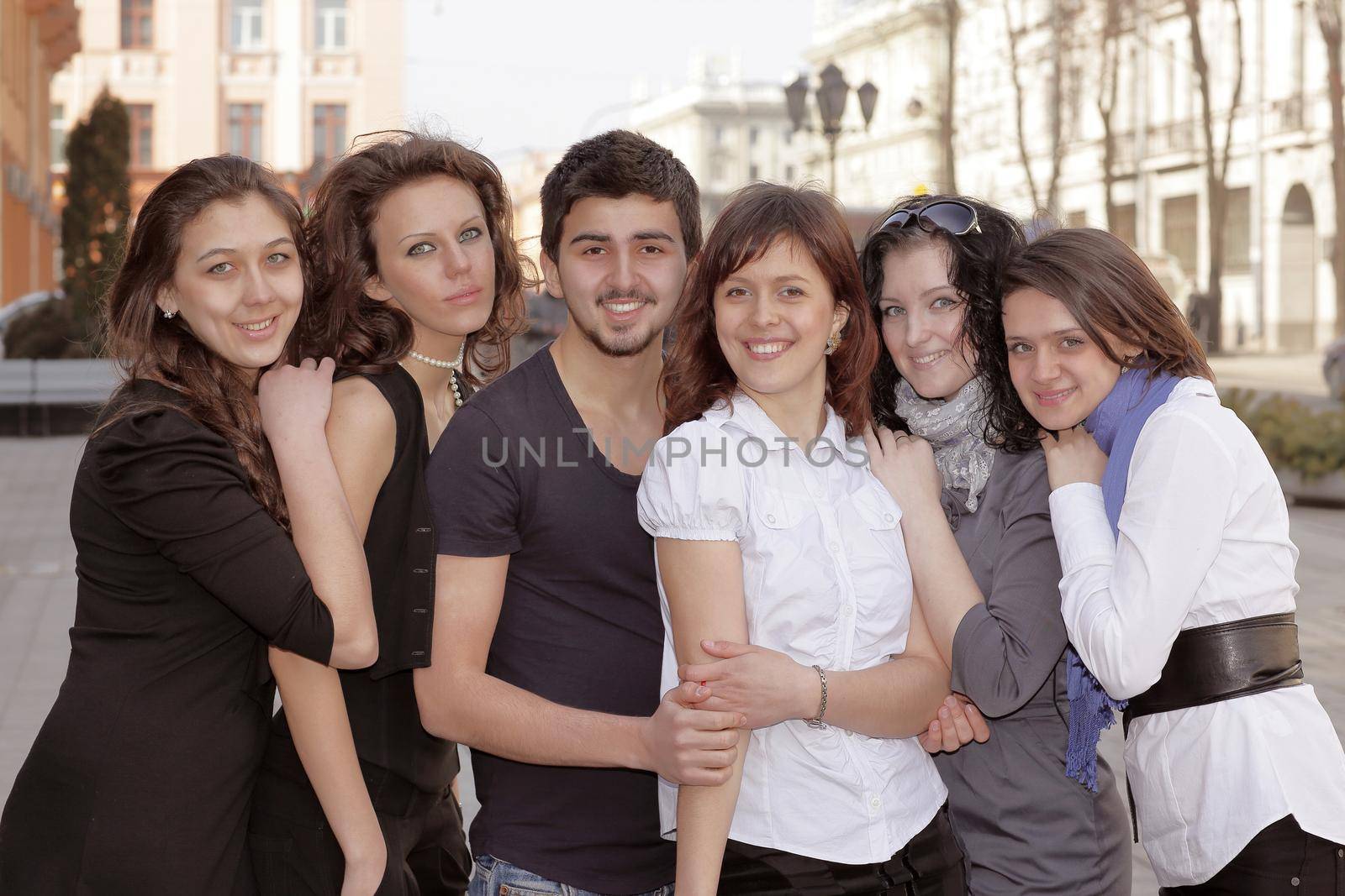 closeup. portrait of group of students standing on the street .