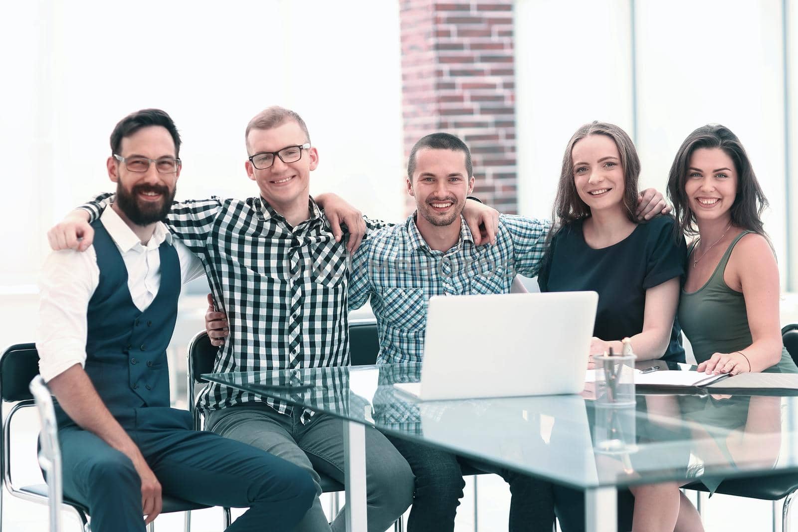portrait of a modern business team in the workplace.the concept of teamwork