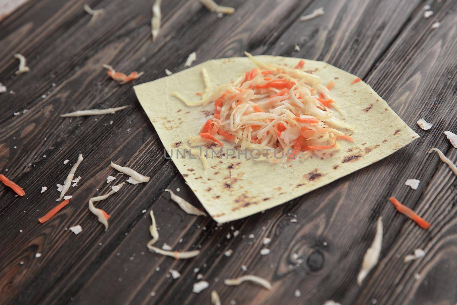 pickled cabbage on a pita.preparation of Shawarma. photo with copy space.