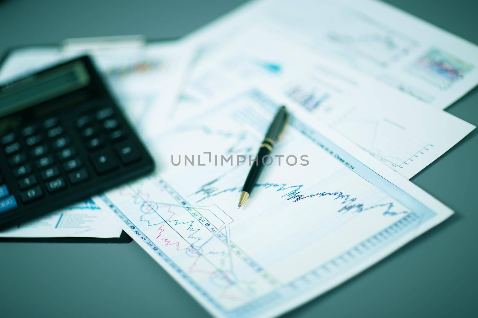 Stick with the charts and calculator at workplace by SmartPhotoLab