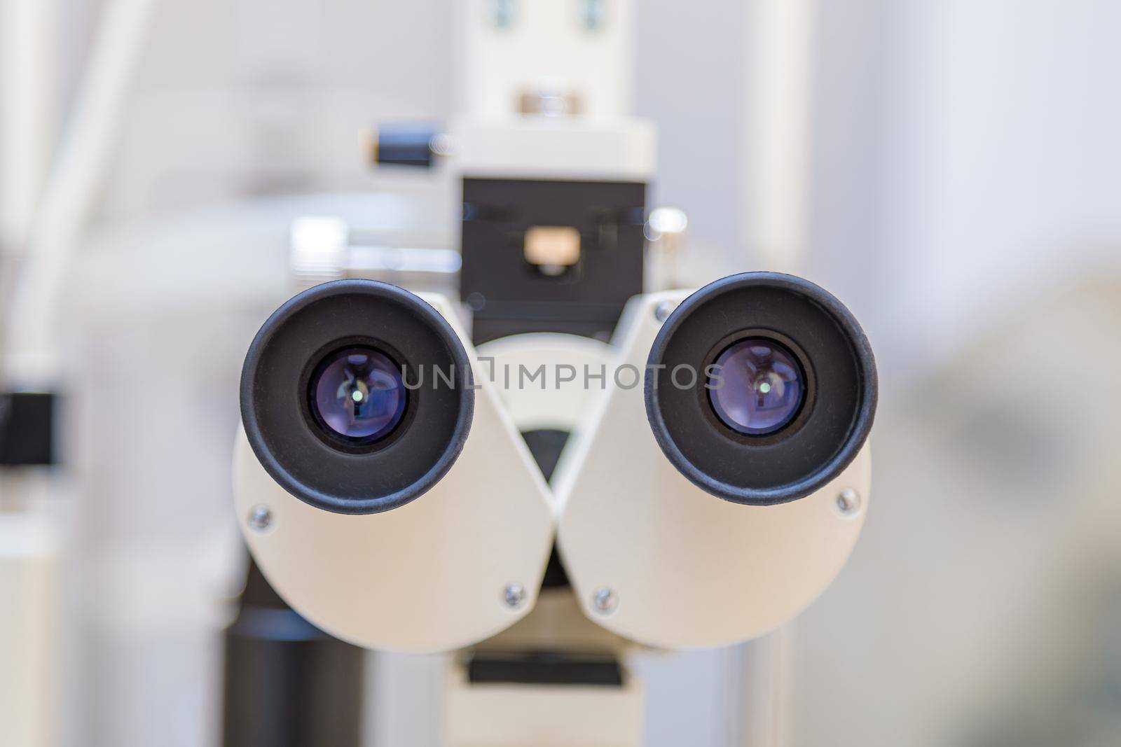 Modern equipment for the examination of the human eye. Optical device.