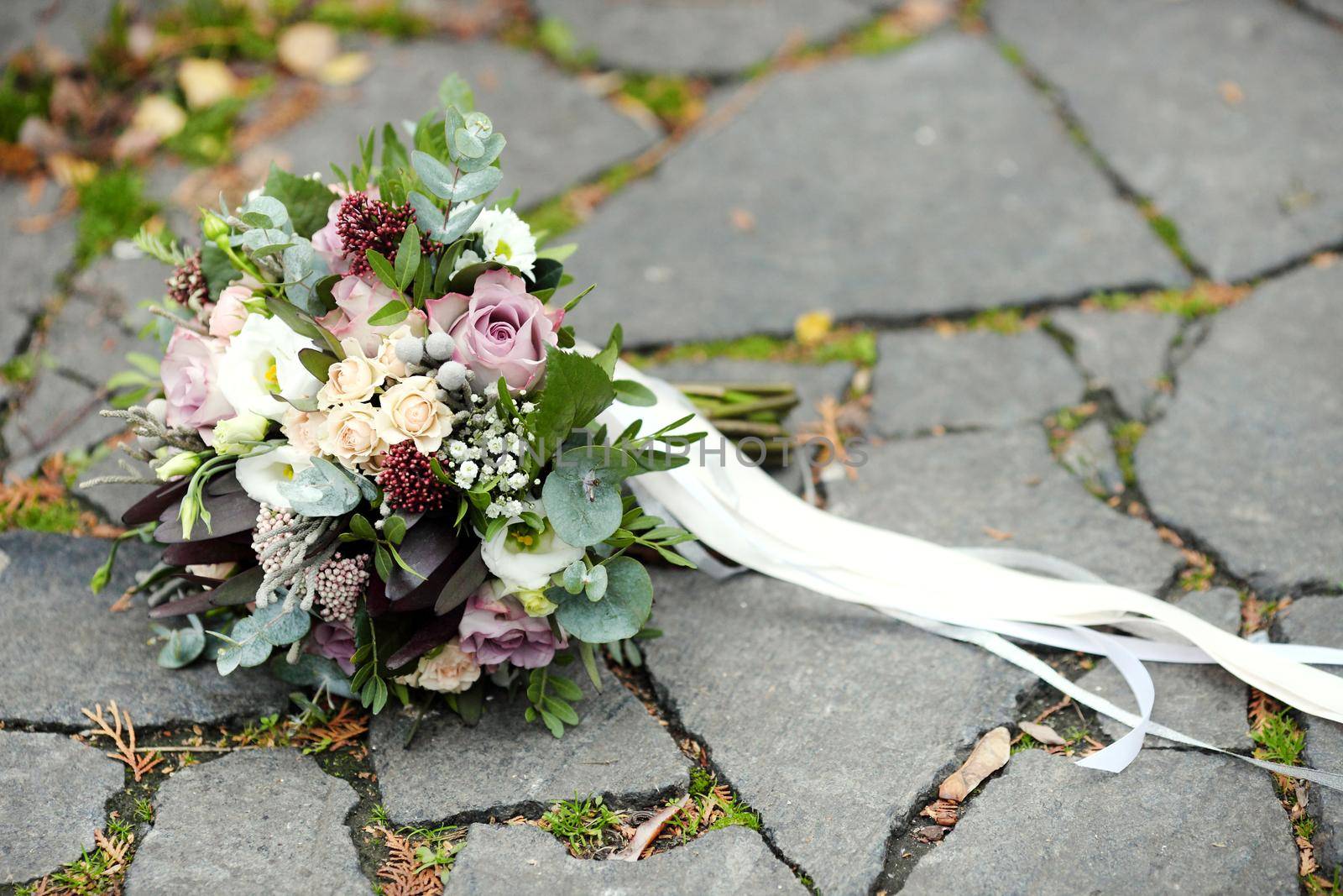Wedding bouquet. Bride's flowers by IvanGalashchuk