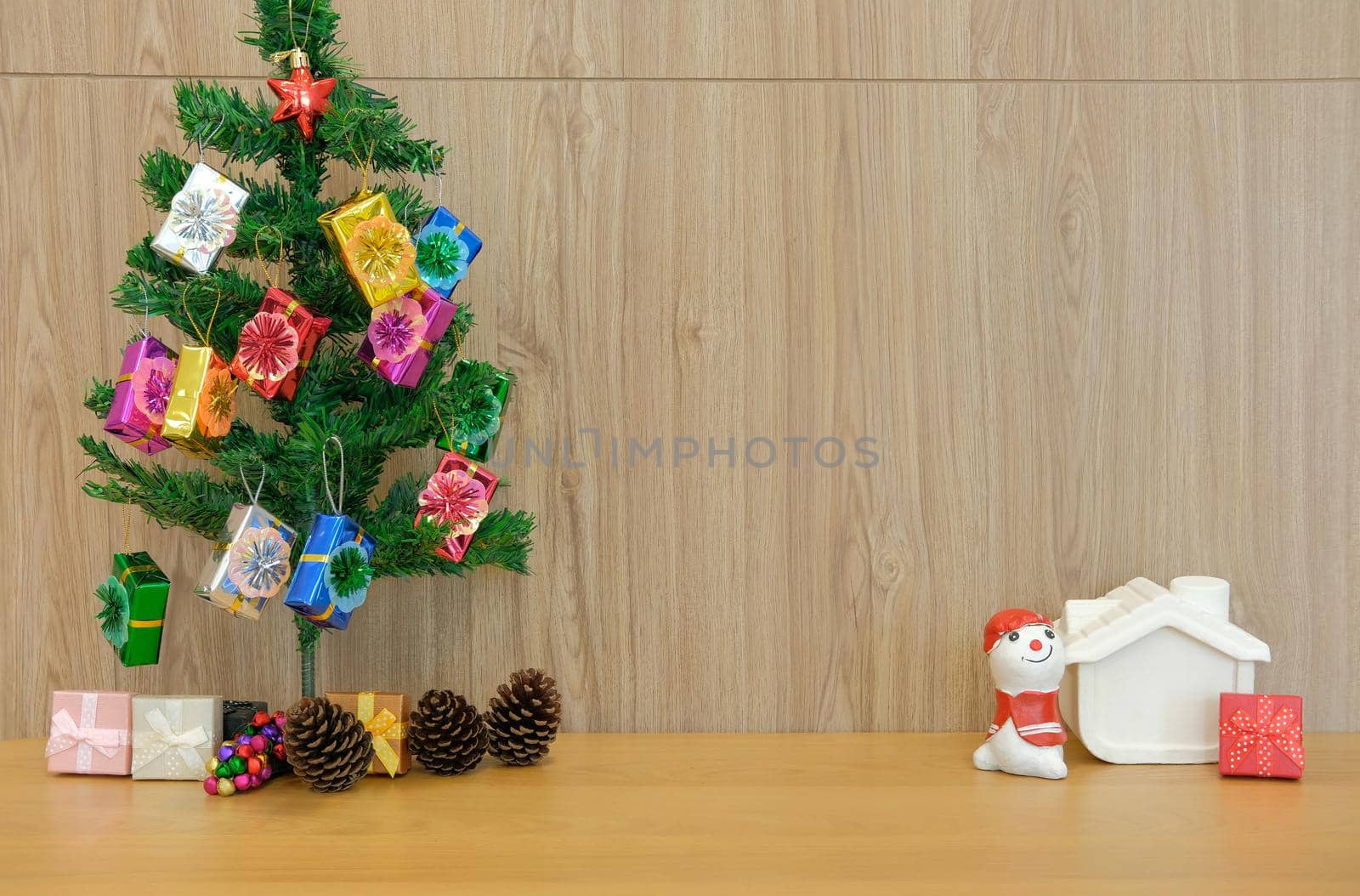 present boxes and decorated christmas tree. gift box for xmas party. holiday celebration in december