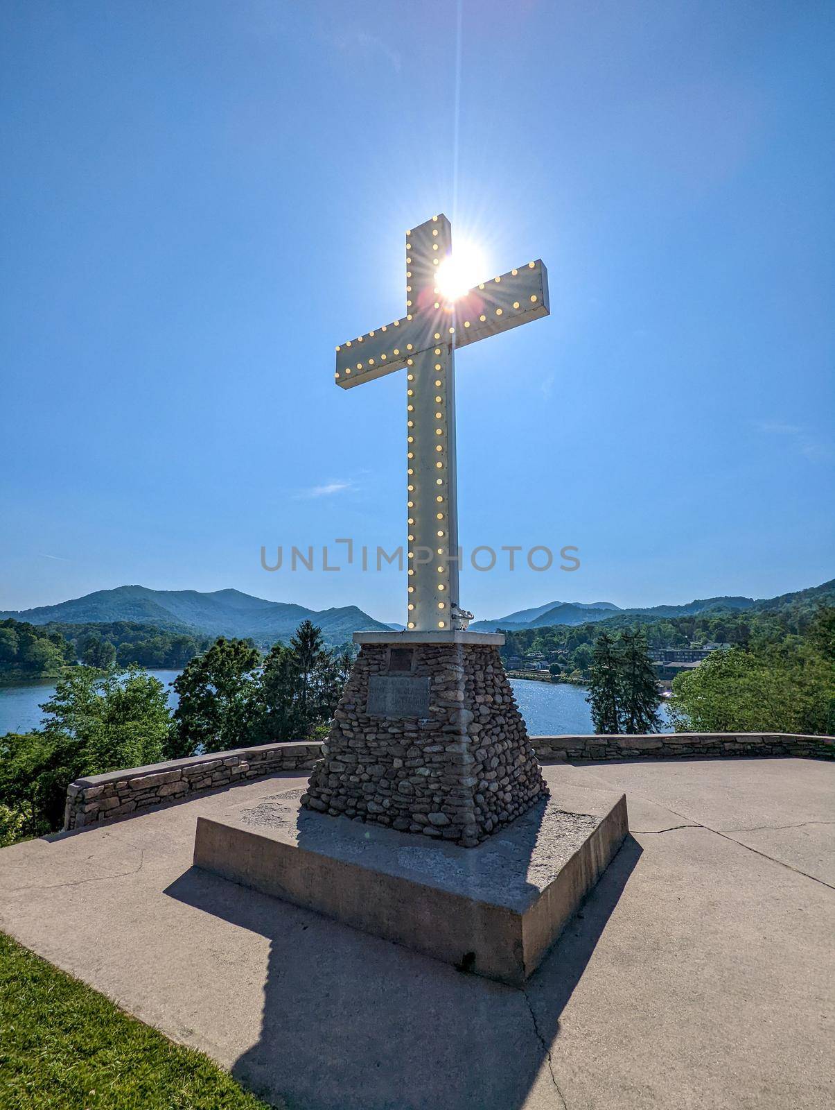 Lake Junaluska cross in western north Carolina by digidreamgrafix