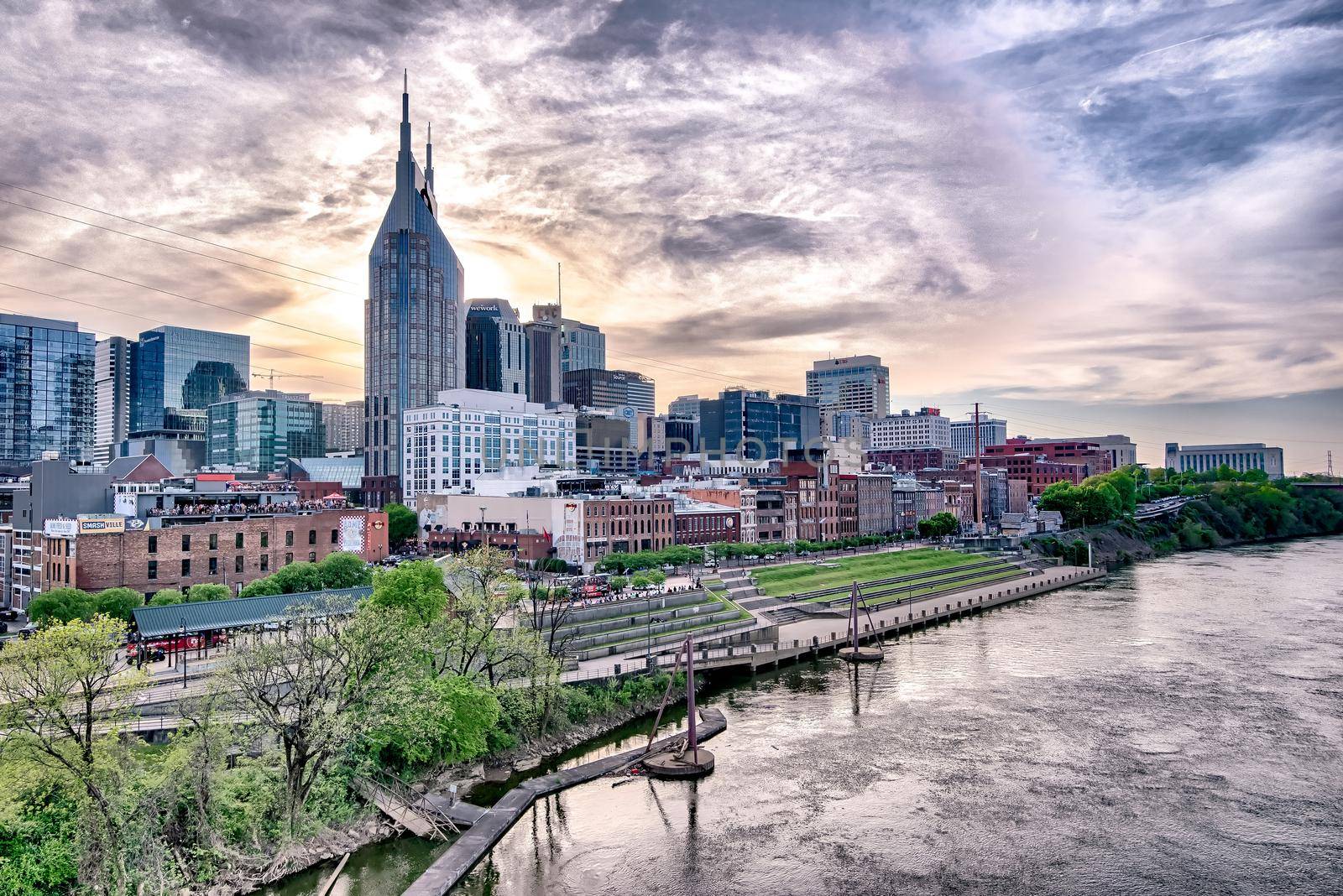 Nashville tennessee city skyline at sunset on the waterfrom