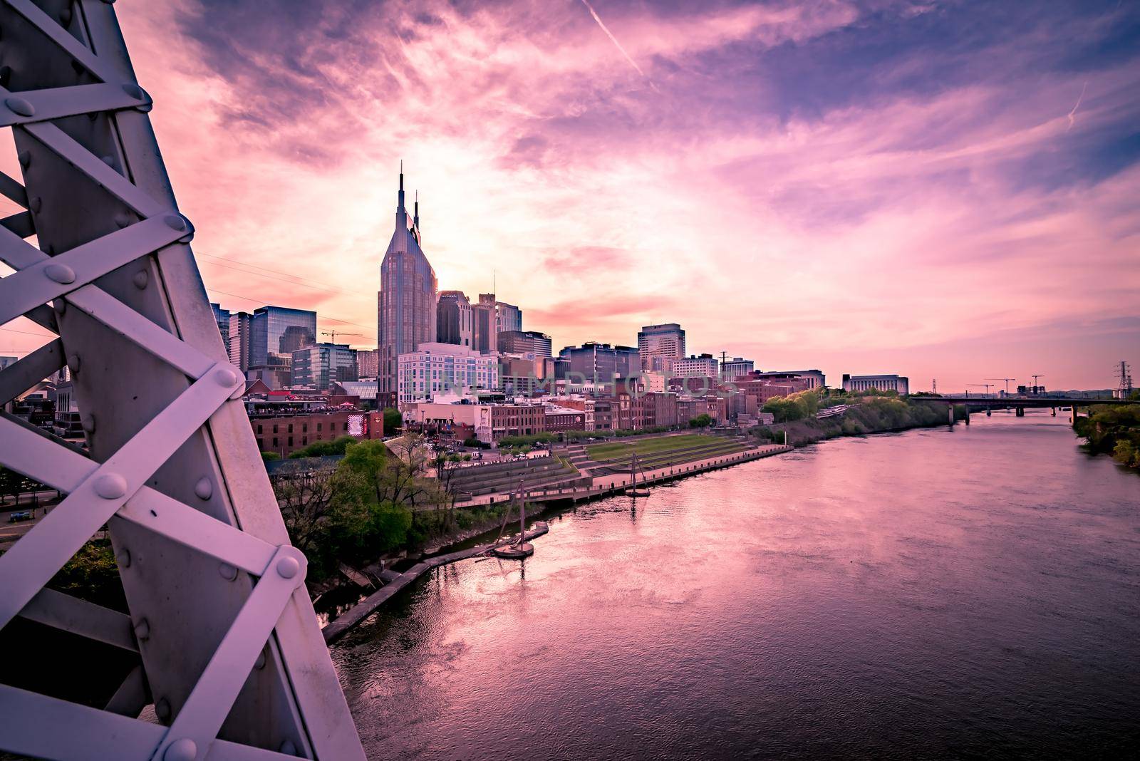 Nashville tennessee city skyline at sunset on the waterfrom