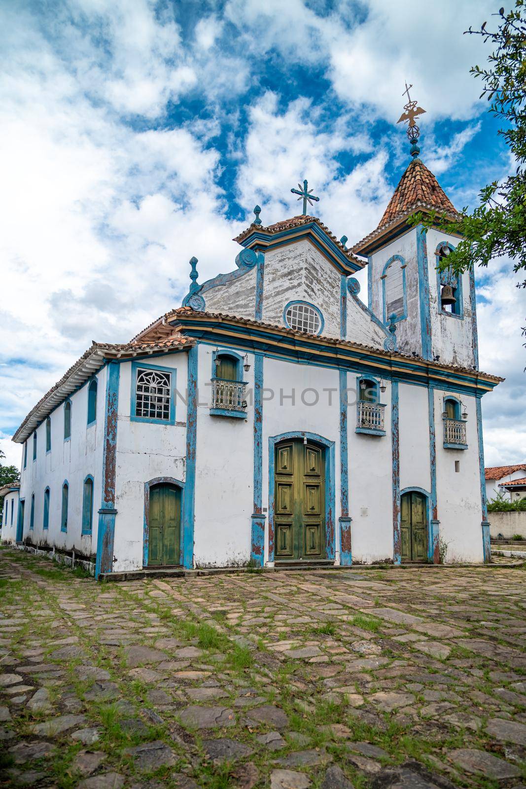 Nossa Senhora do Rosario Church, Diamantina, Brazil by Edophoto