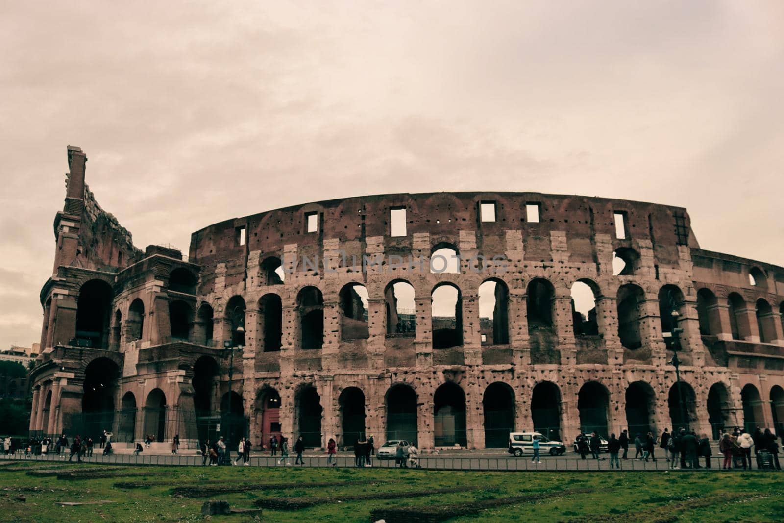 Discovering the city of Rome in winter days by yohananegusse