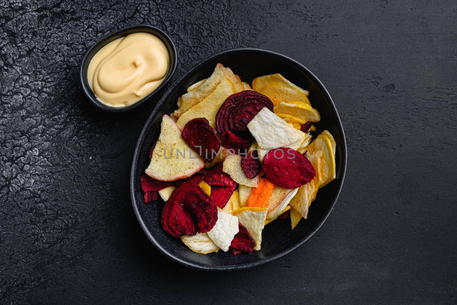 Beetroot carrot and turnip chips by Ilianesolenyi