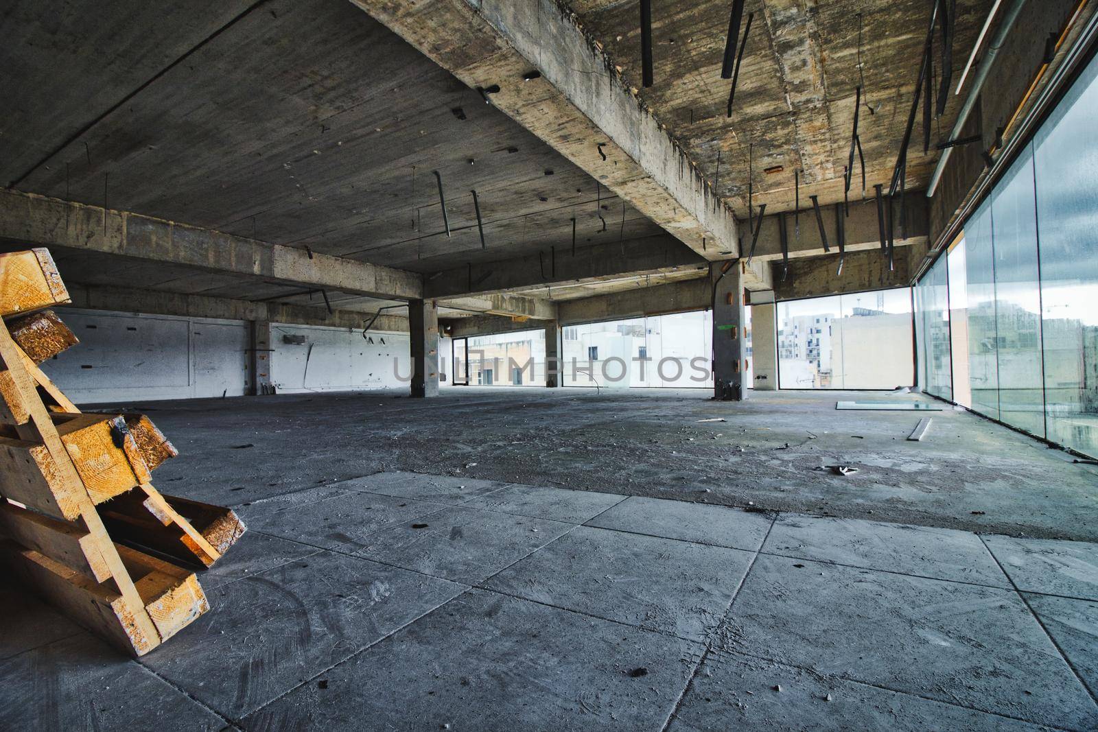 Interior of an empty floor of an office block under construction