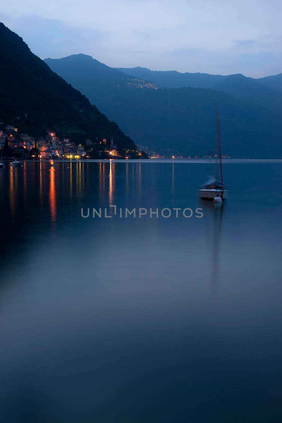 Sunset on Lake Como. Point of view: Brienno.
