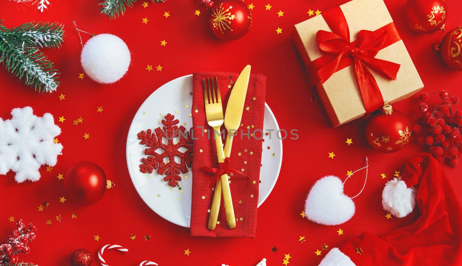 Christmas table. Holiday dinner concept. Selective focus beautiful