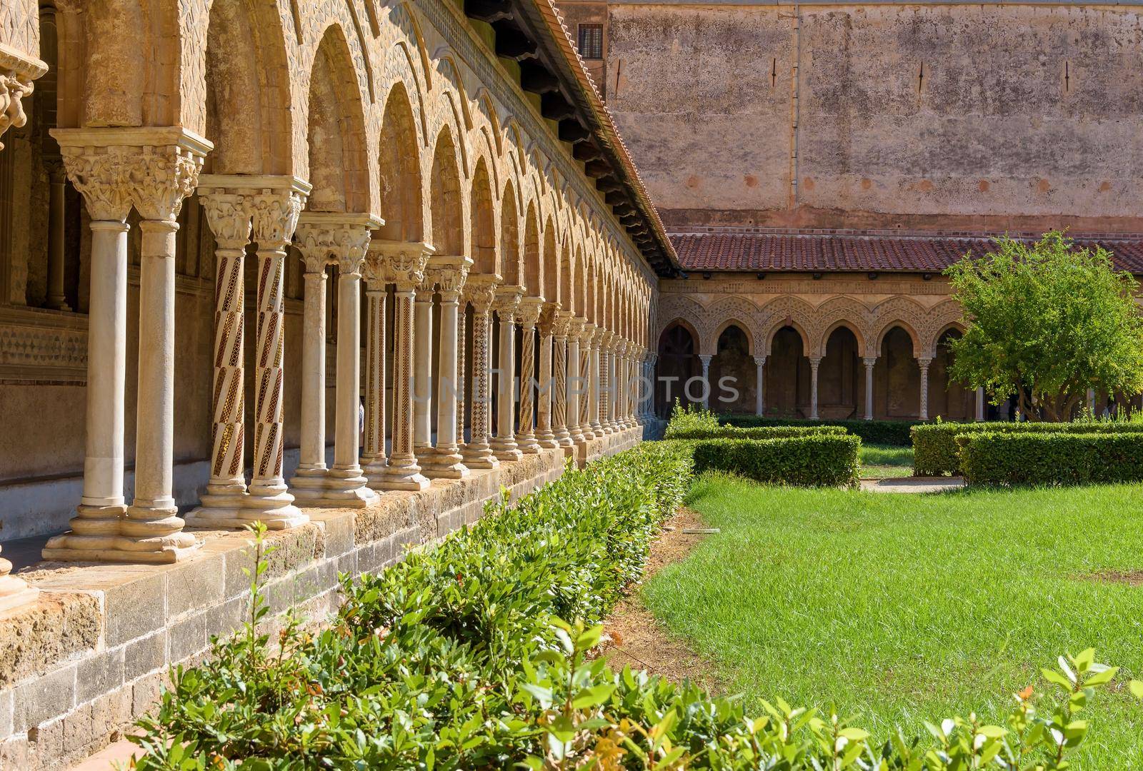 Cloister at the Monreale Abbey by mkos83